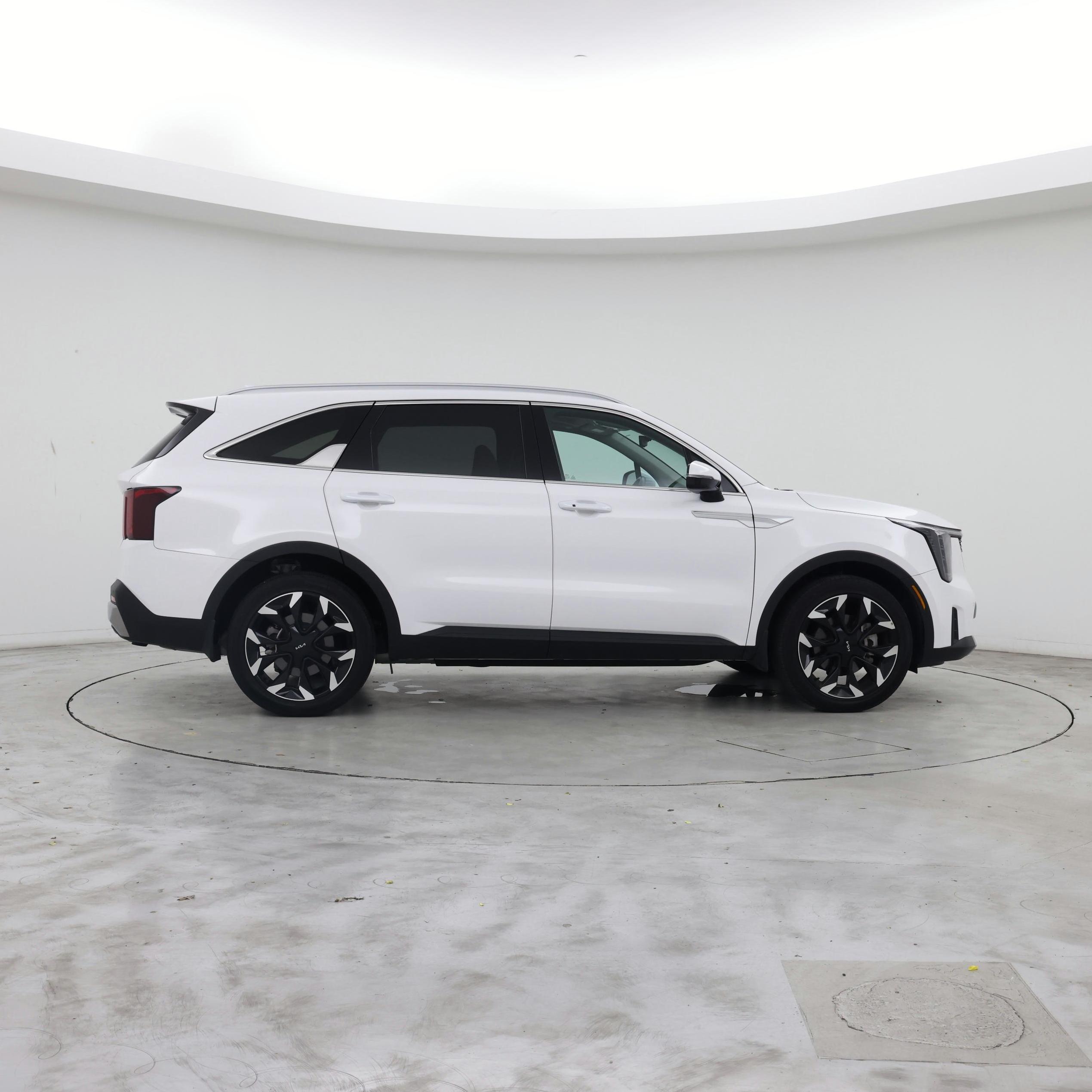 Thumbnail: 2025 Kia Sorento - 7