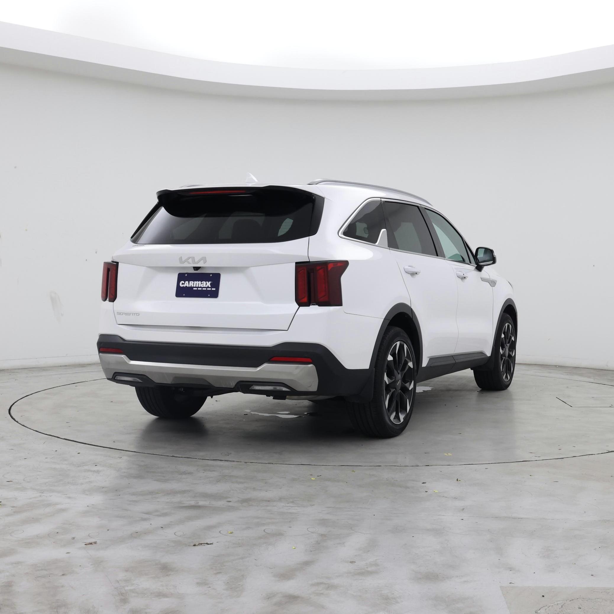 Thumbnail: 2025 Kia Sorento - 8