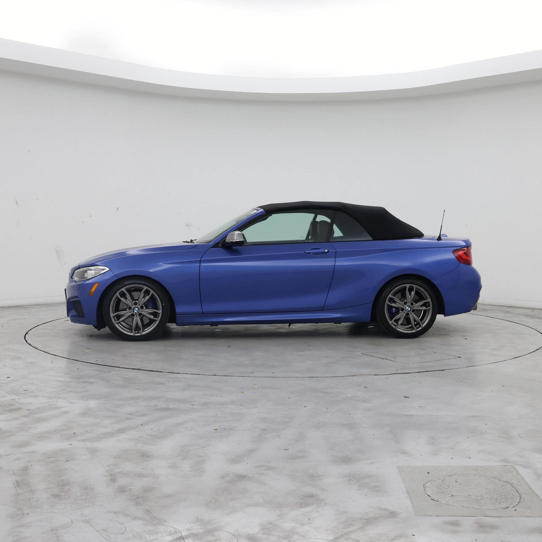 Thumbnail: 2017 BMW 2 Series - 3