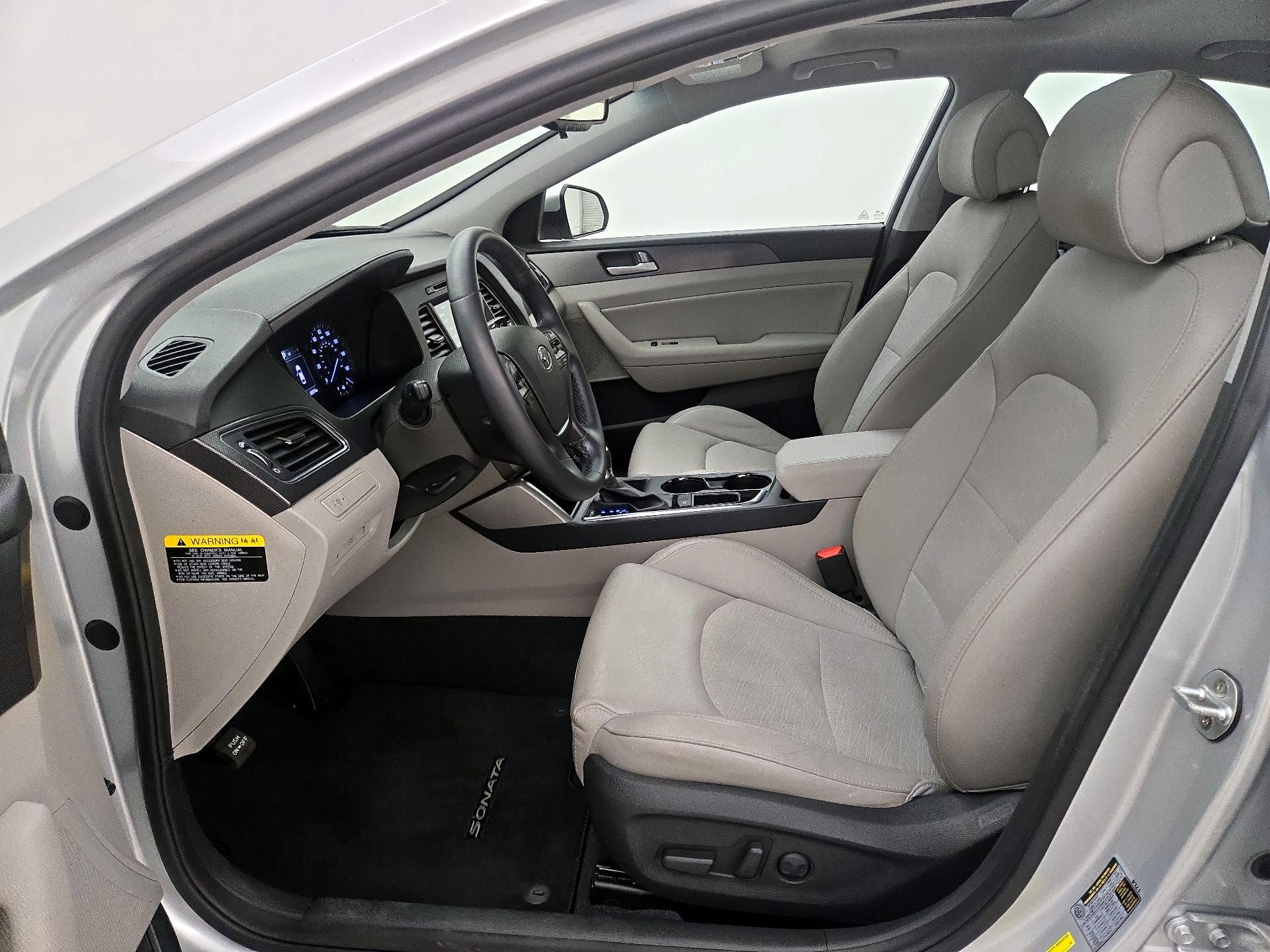 Thumbnail: 2017 Hyundai Sonata - 11