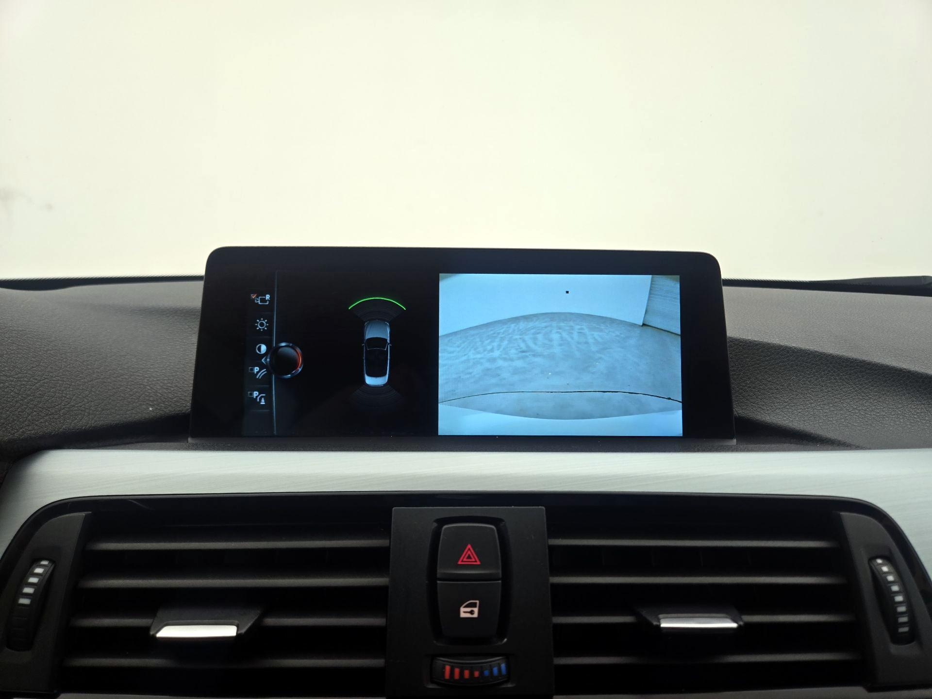 Thumbnail: 2017 BMW 4 Series - 15