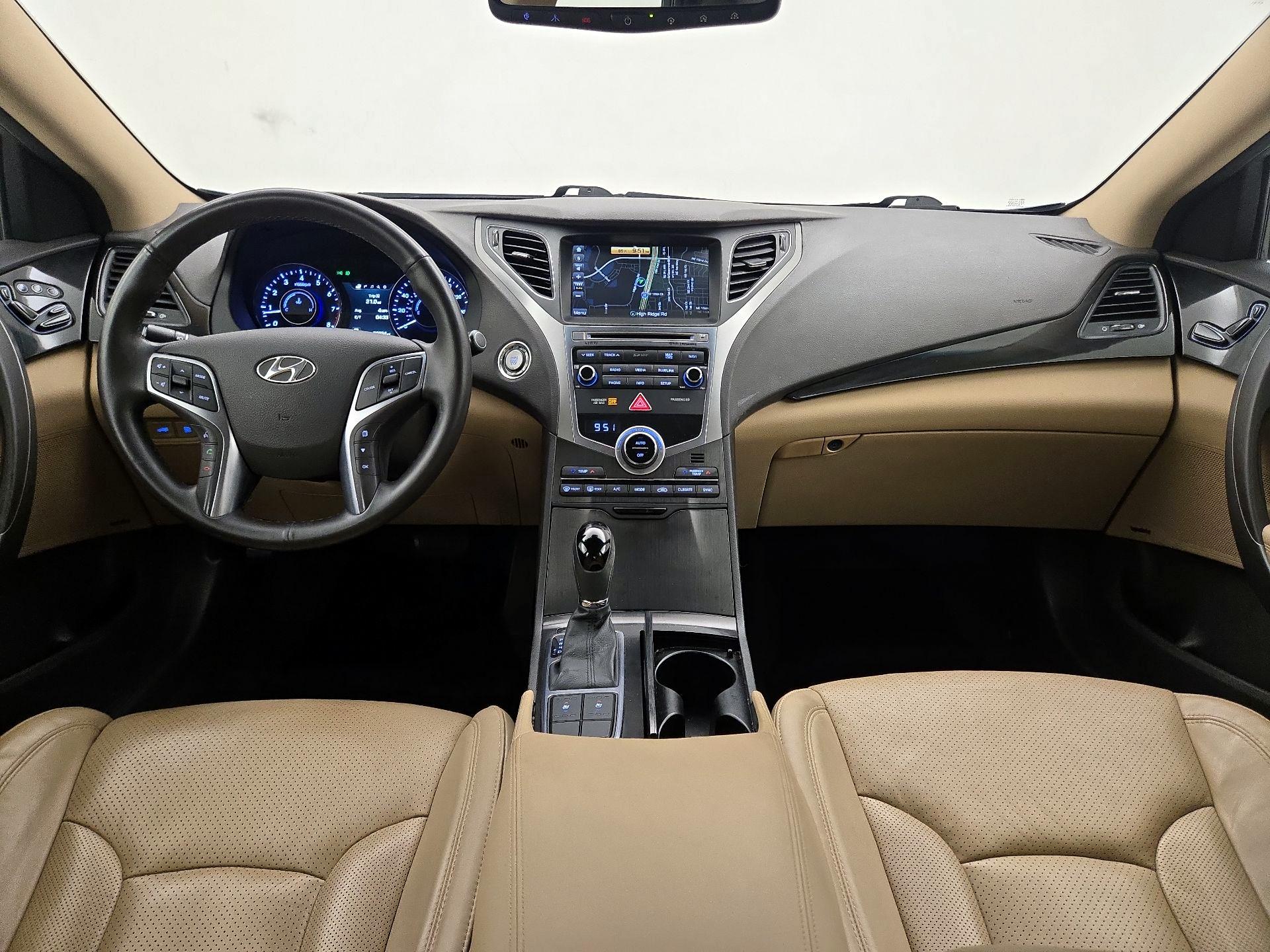 Thumbnail: 2016 Hyundai Azera - 9