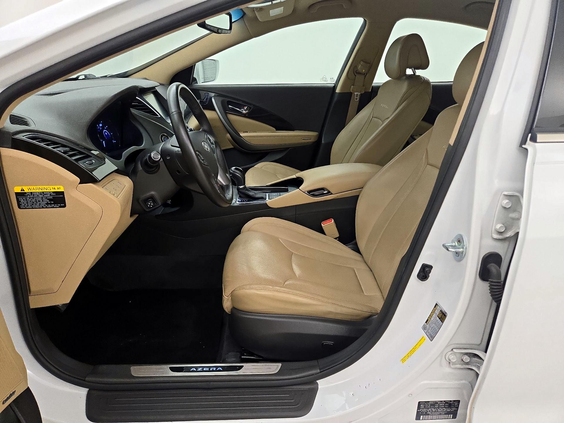 Thumbnail: 2016 Hyundai Azera - 11