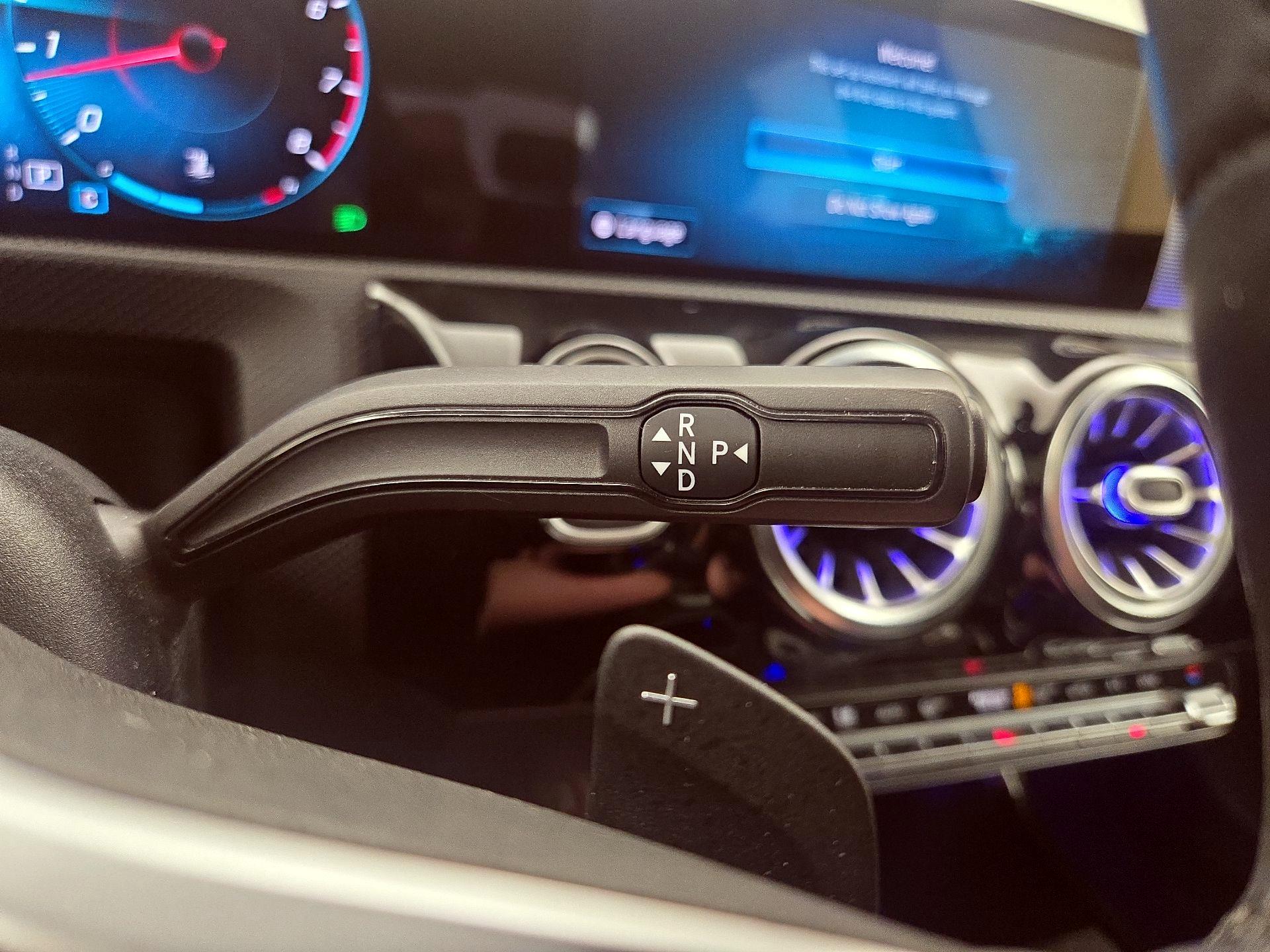 Thumbnail: 2020 Mercedes-Benz A-Class - 18