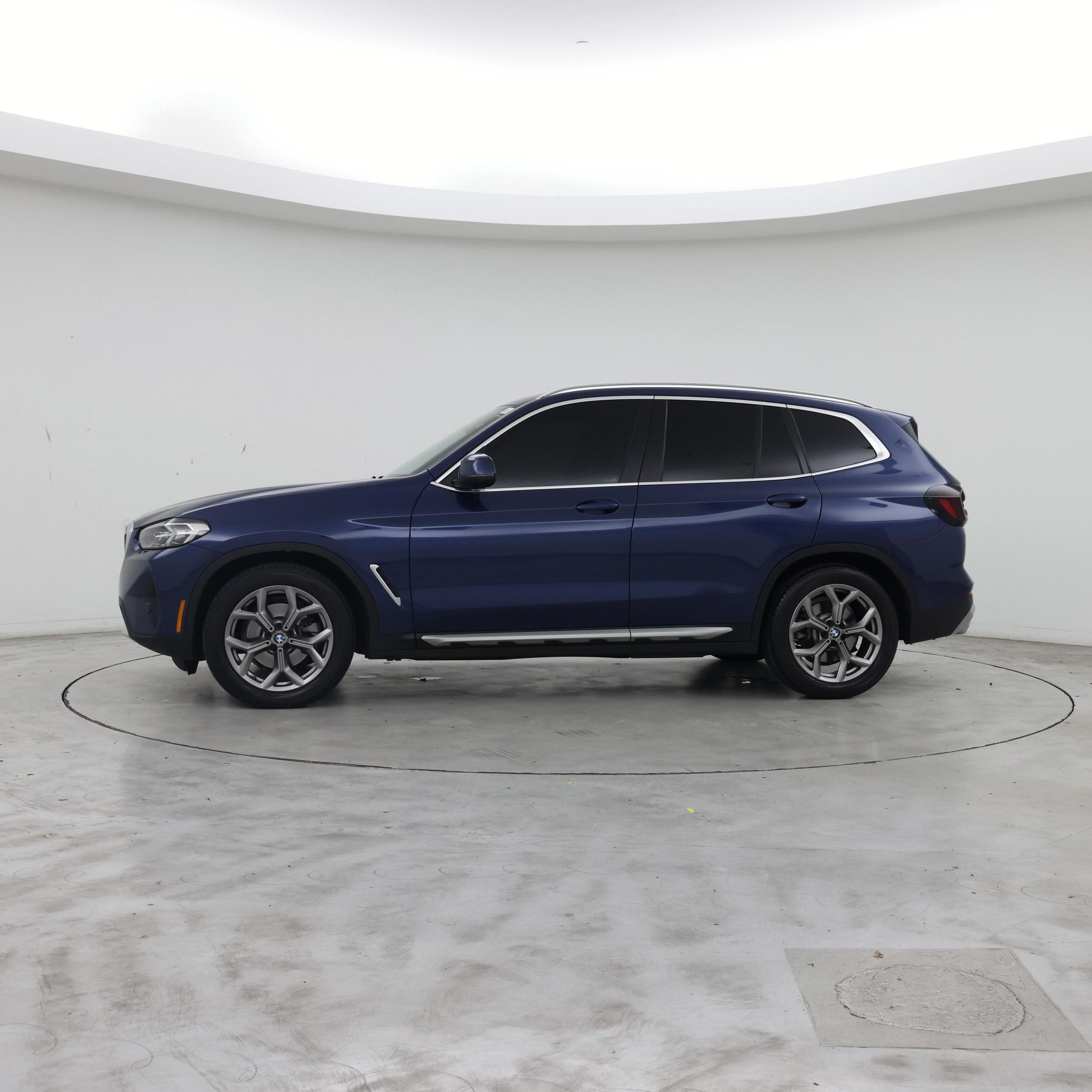 Thumbnail: 2022 BMW X3 - 3