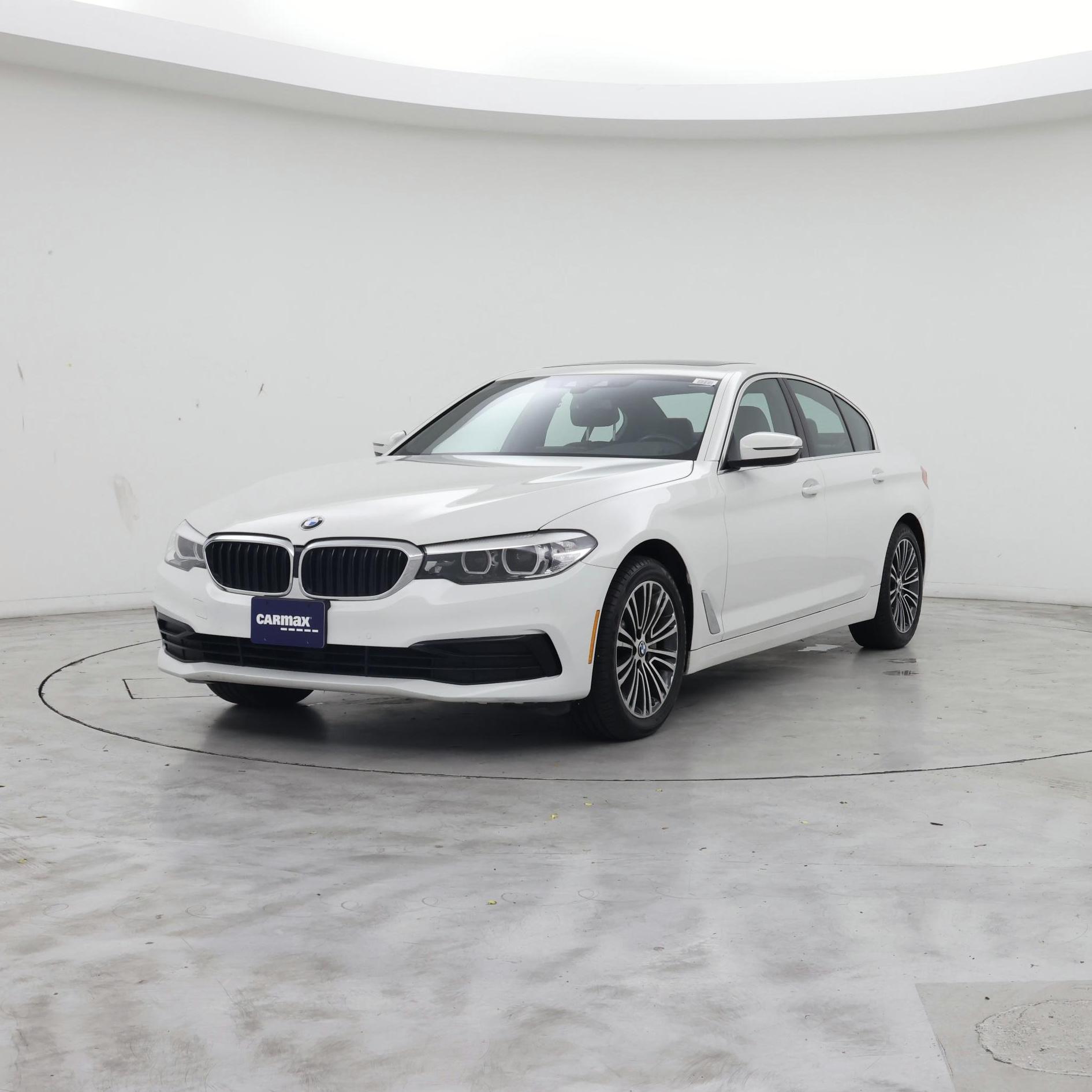 Thumbnail: 2019 BMW 5 Series - 4
