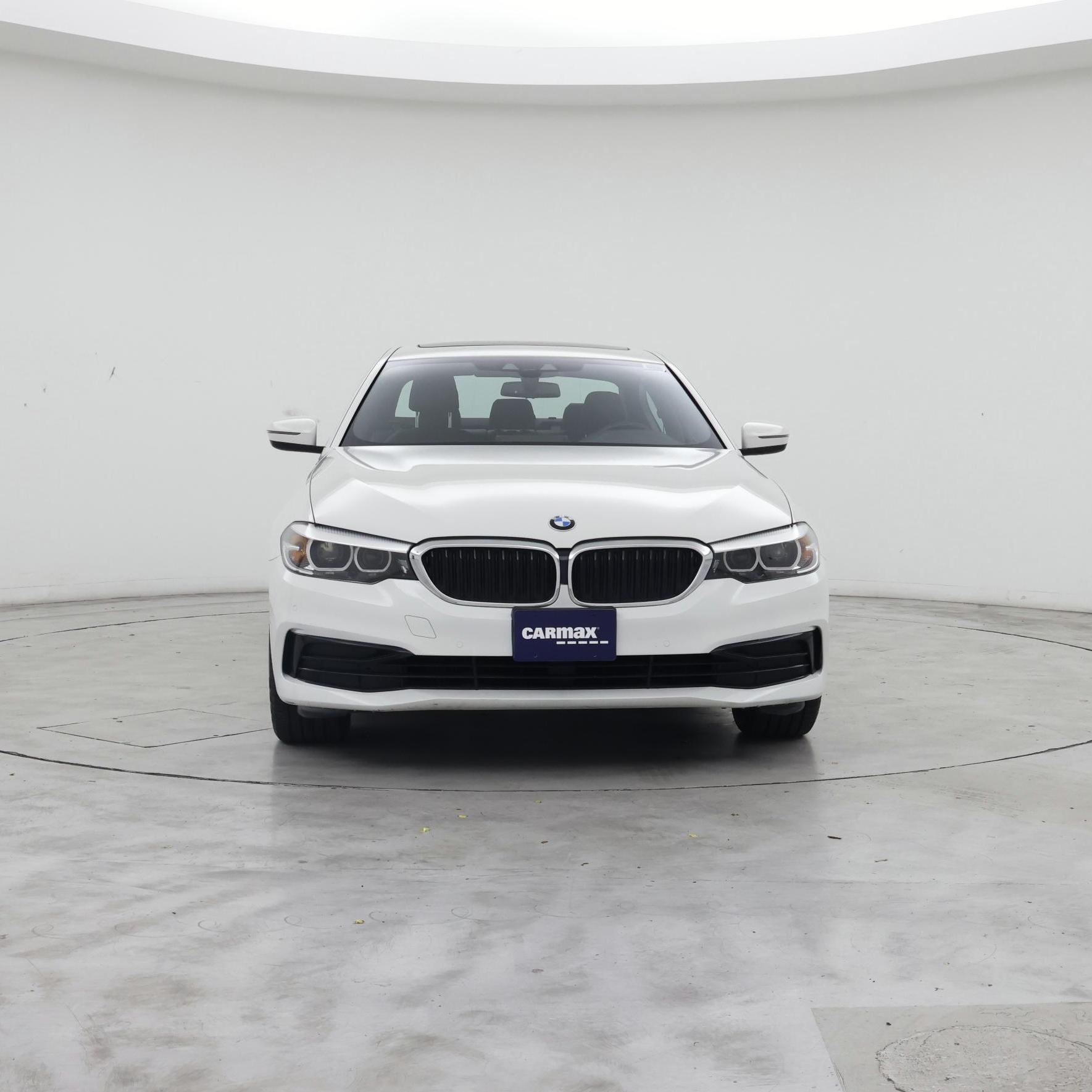 Thumbnail: 2019 BMW 5 Series - 5