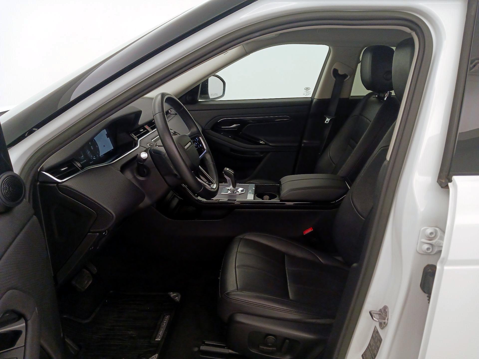 Thumbnail: 2023 Land Rover Range Rover Evoque - 11