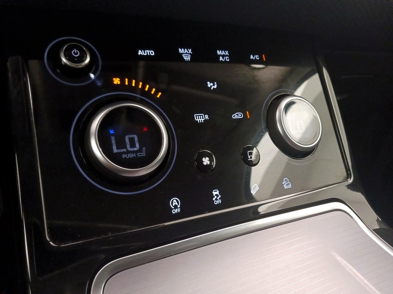2023 Land Rover Range Rover Evoque S - Photo 18