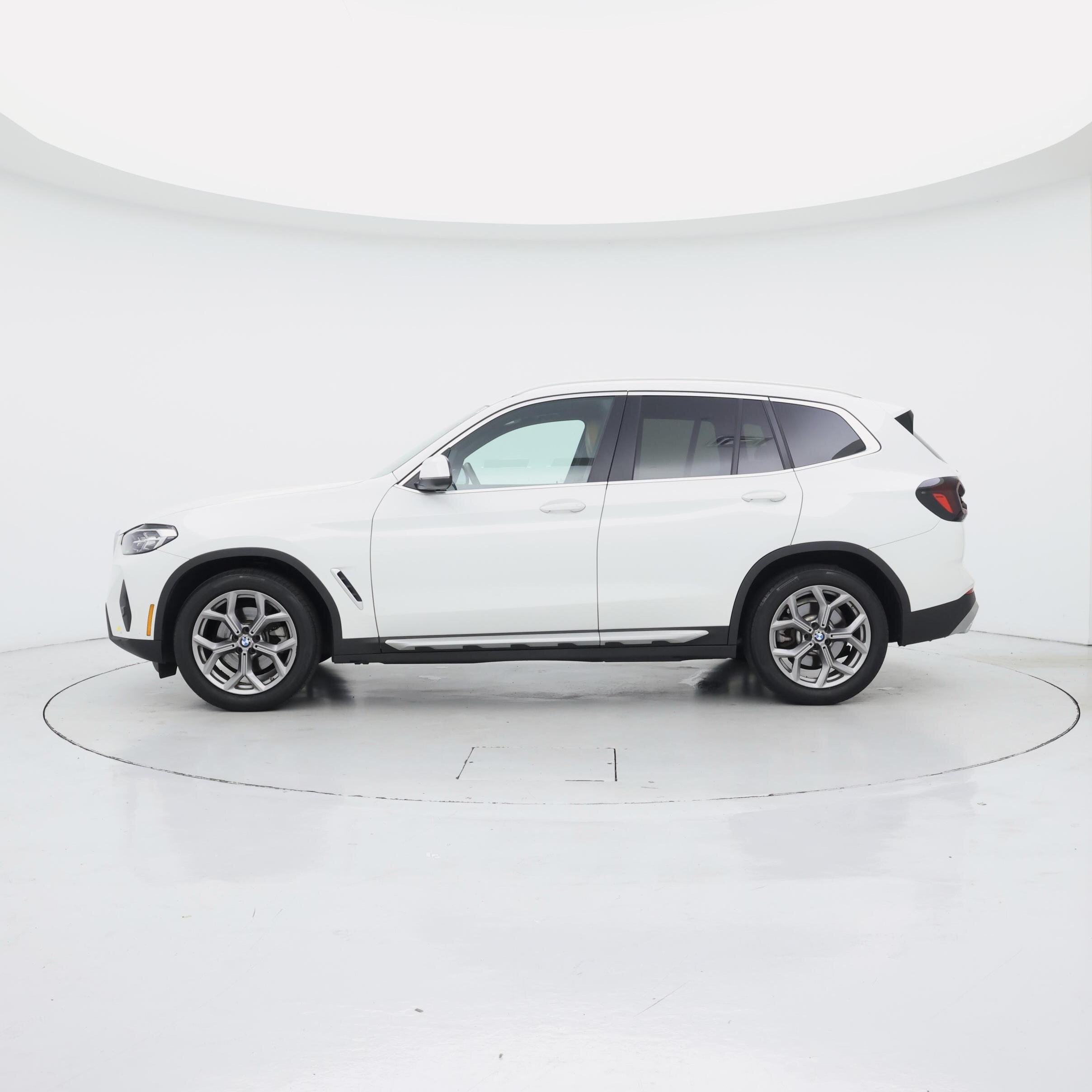 Thumbnail: 2023 BMW X3 - 3