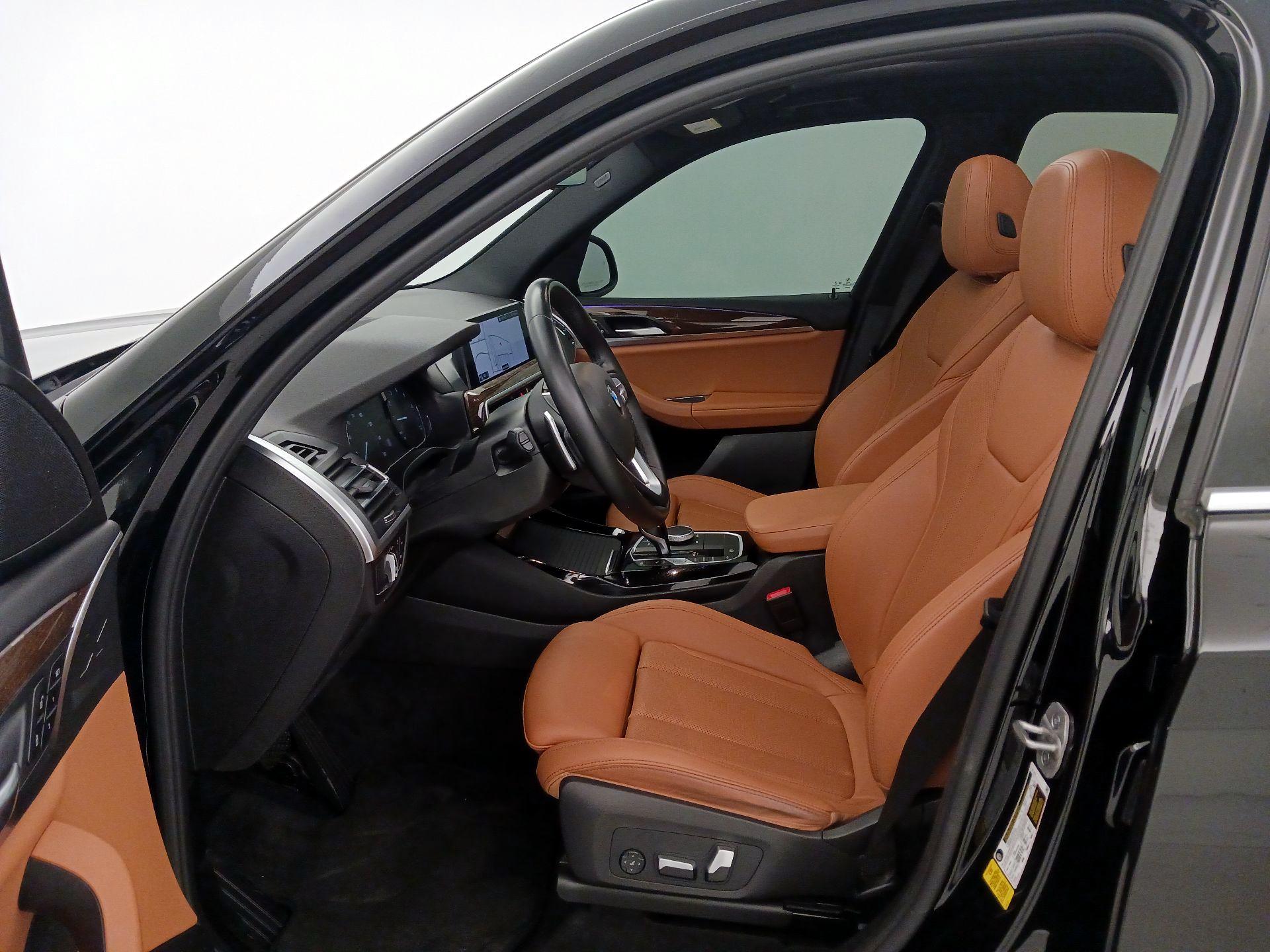 Thumbnail: 2022 BMW X3 - 11