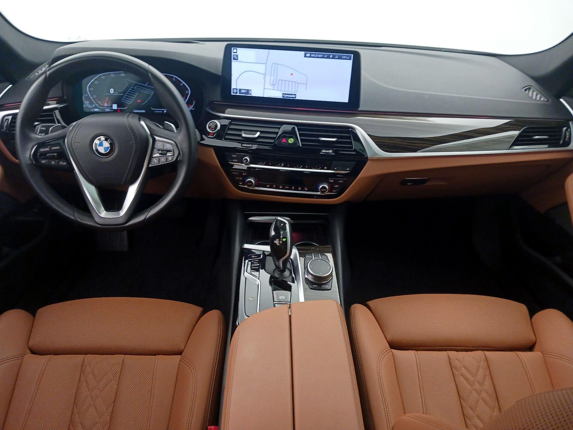 Thumbnail: 2023 BMW 5 Series - 9