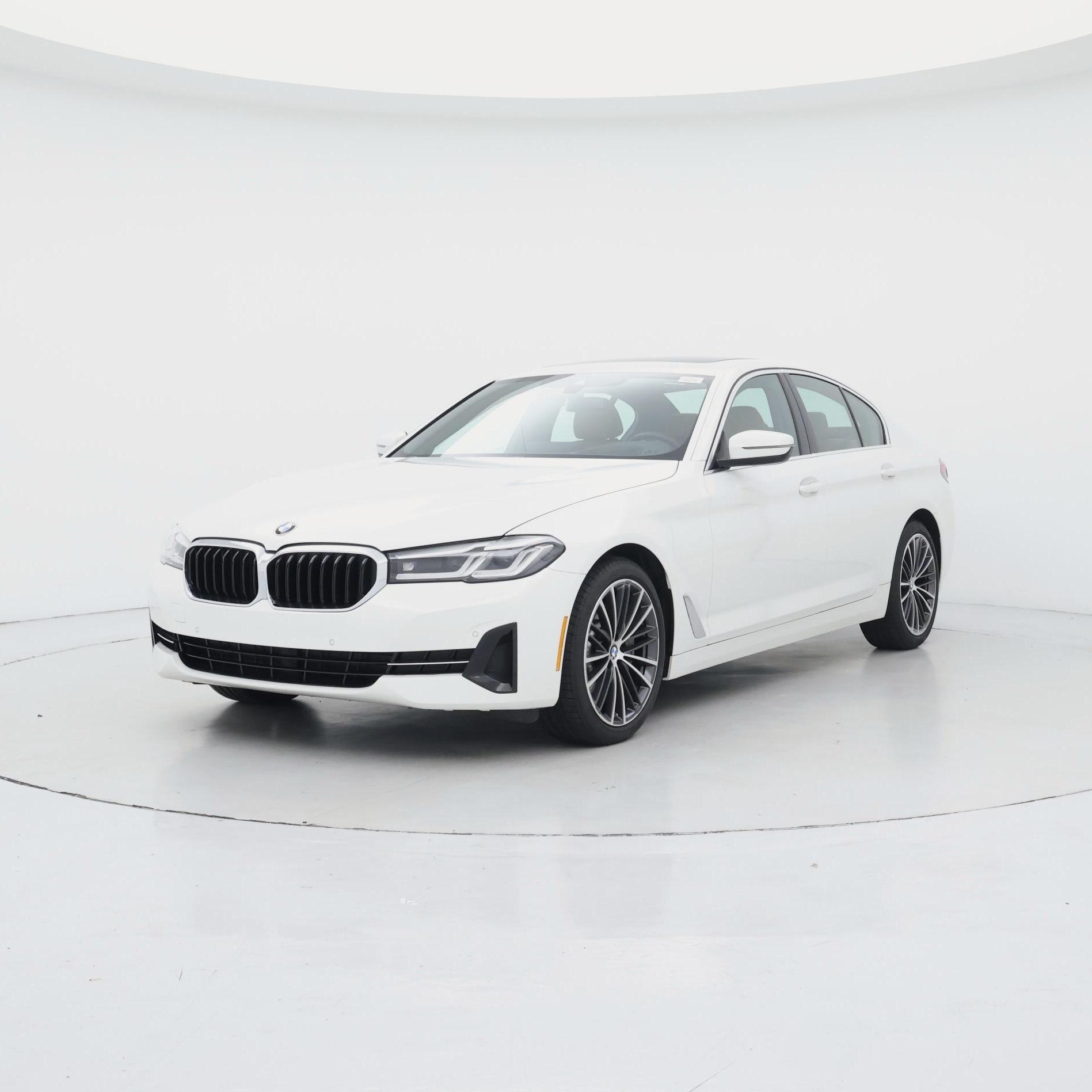 Thumbnail: 2023 BMW 5 Series - 4