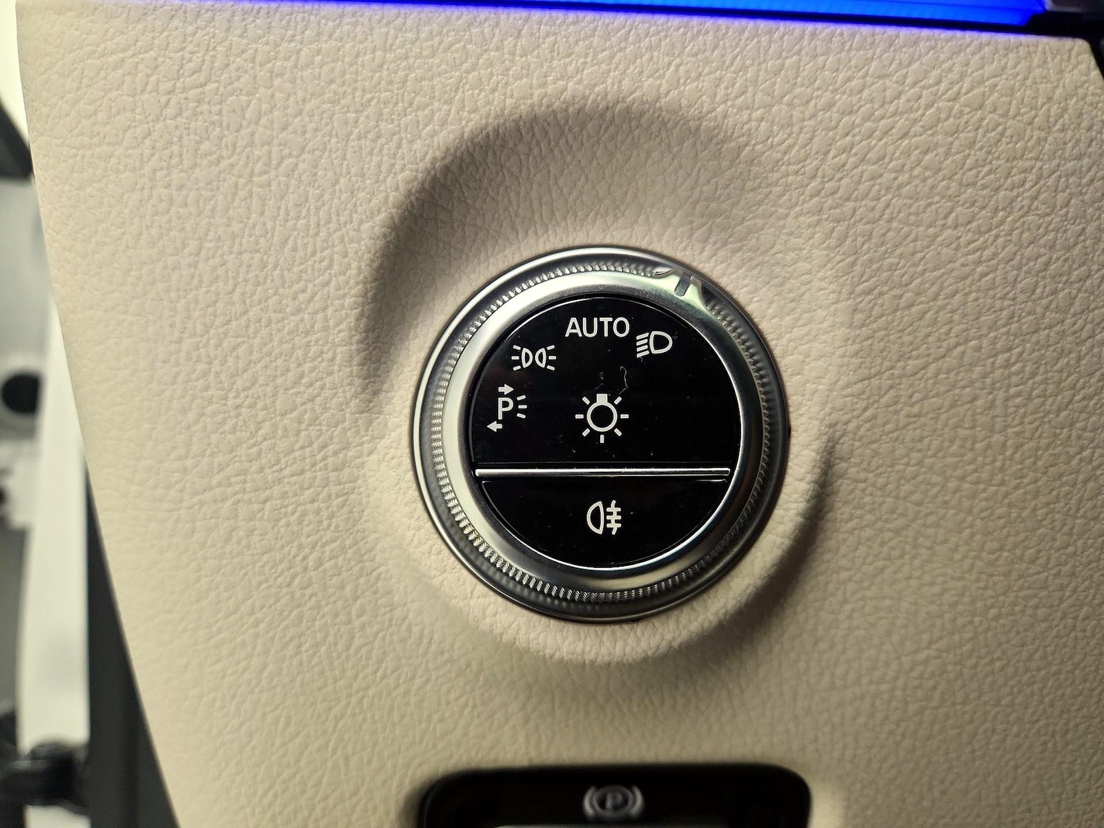2023 Mercedes-Benz C-Class Sedan C 300 - Photo 14