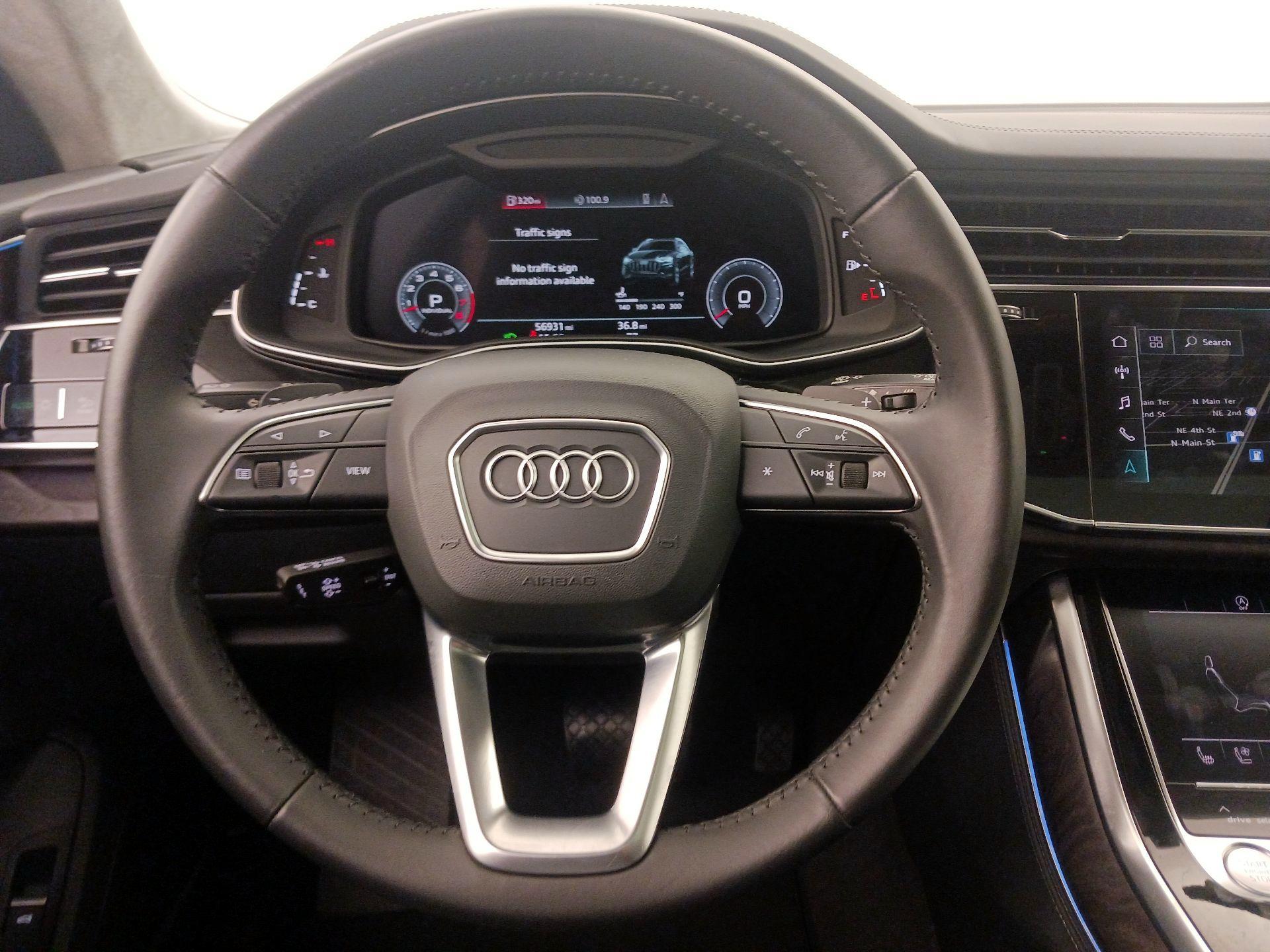Thumbnail: 2020 Audi Q8 - 10