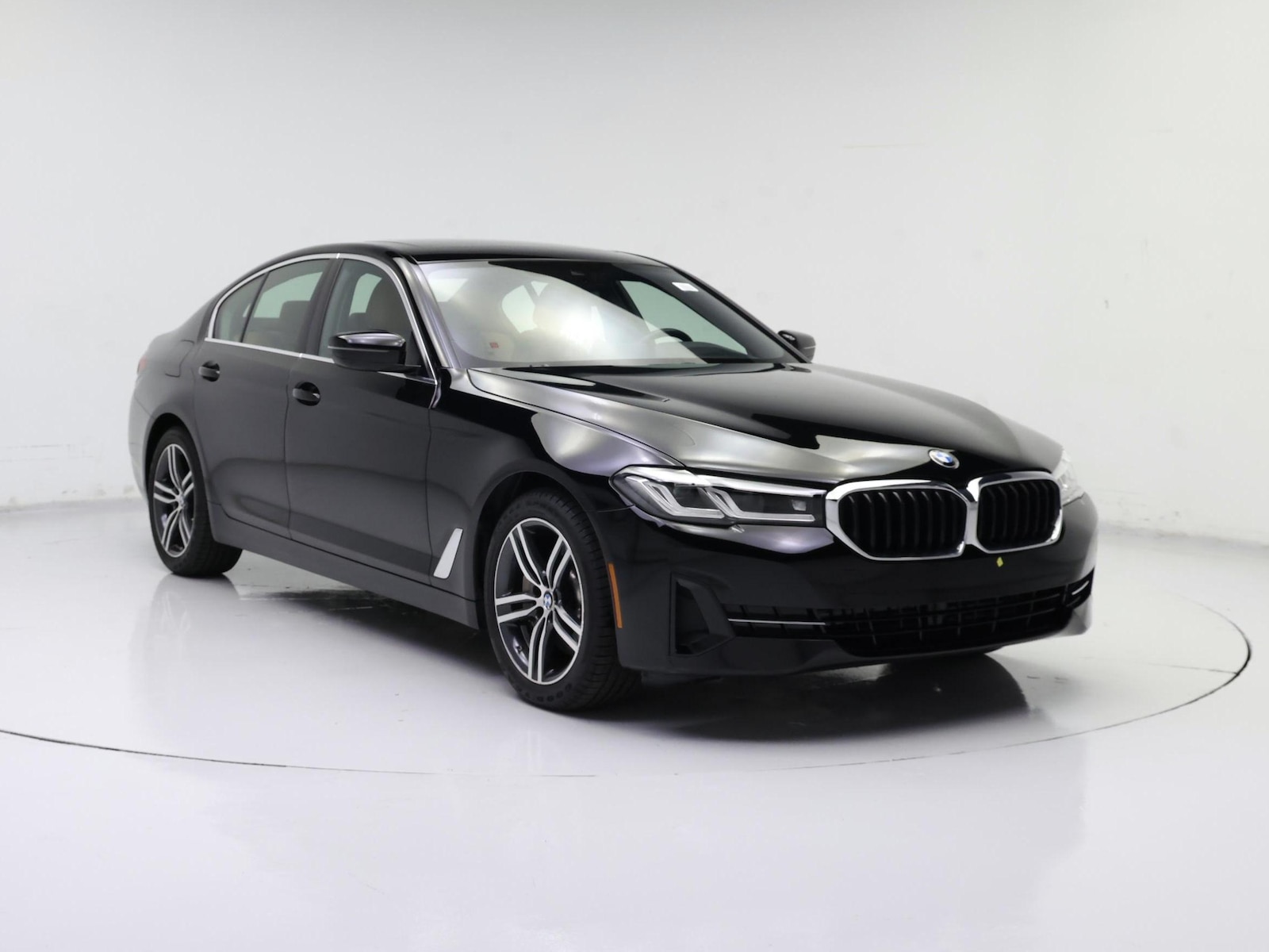 2023 BMW 5 Series 530i - Photo 2