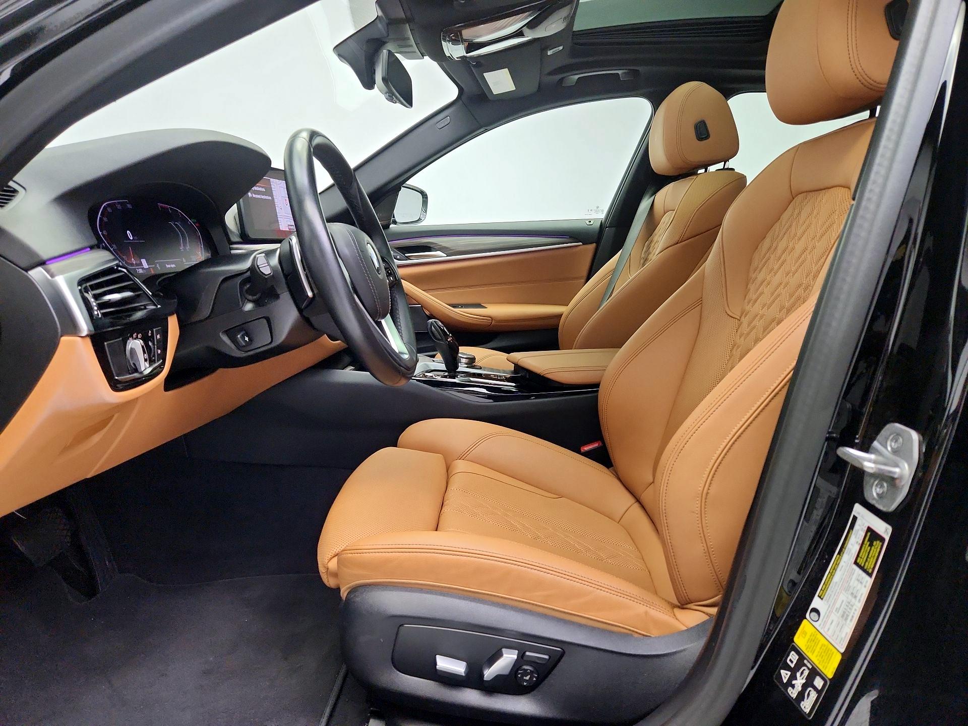 Thumbnail: 2023 BMW 5 Series - 11