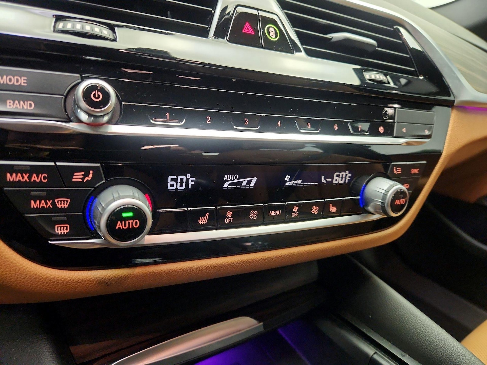 2023 BMW 5 Series 530i - Photo 18