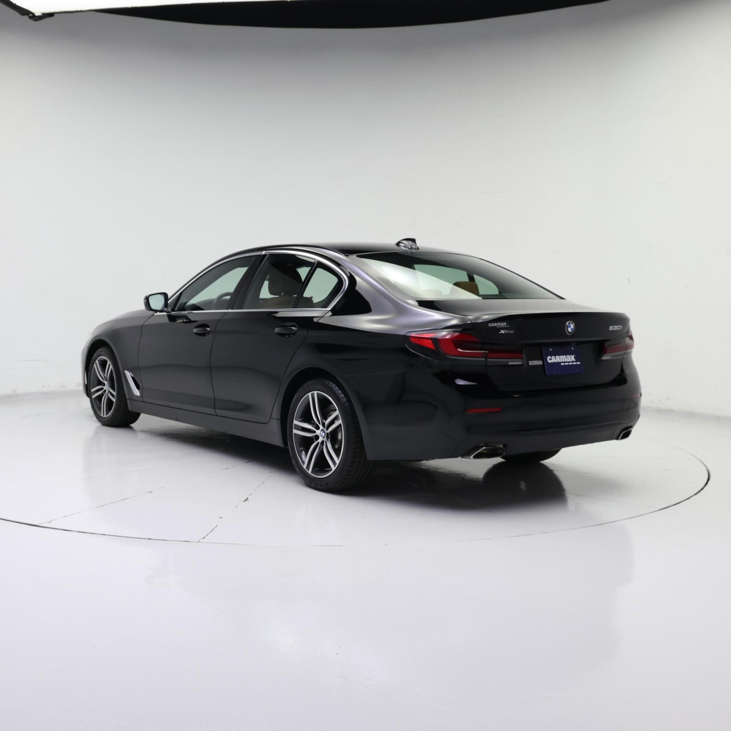 Thumbnail: 2023 BMW 5 Series - 2