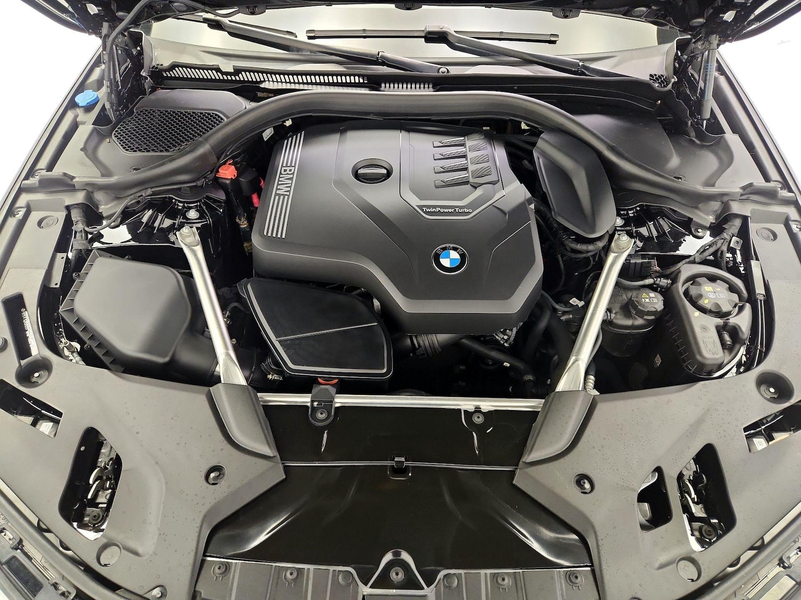 2023 BMW 5 Series 530i - Photo 24