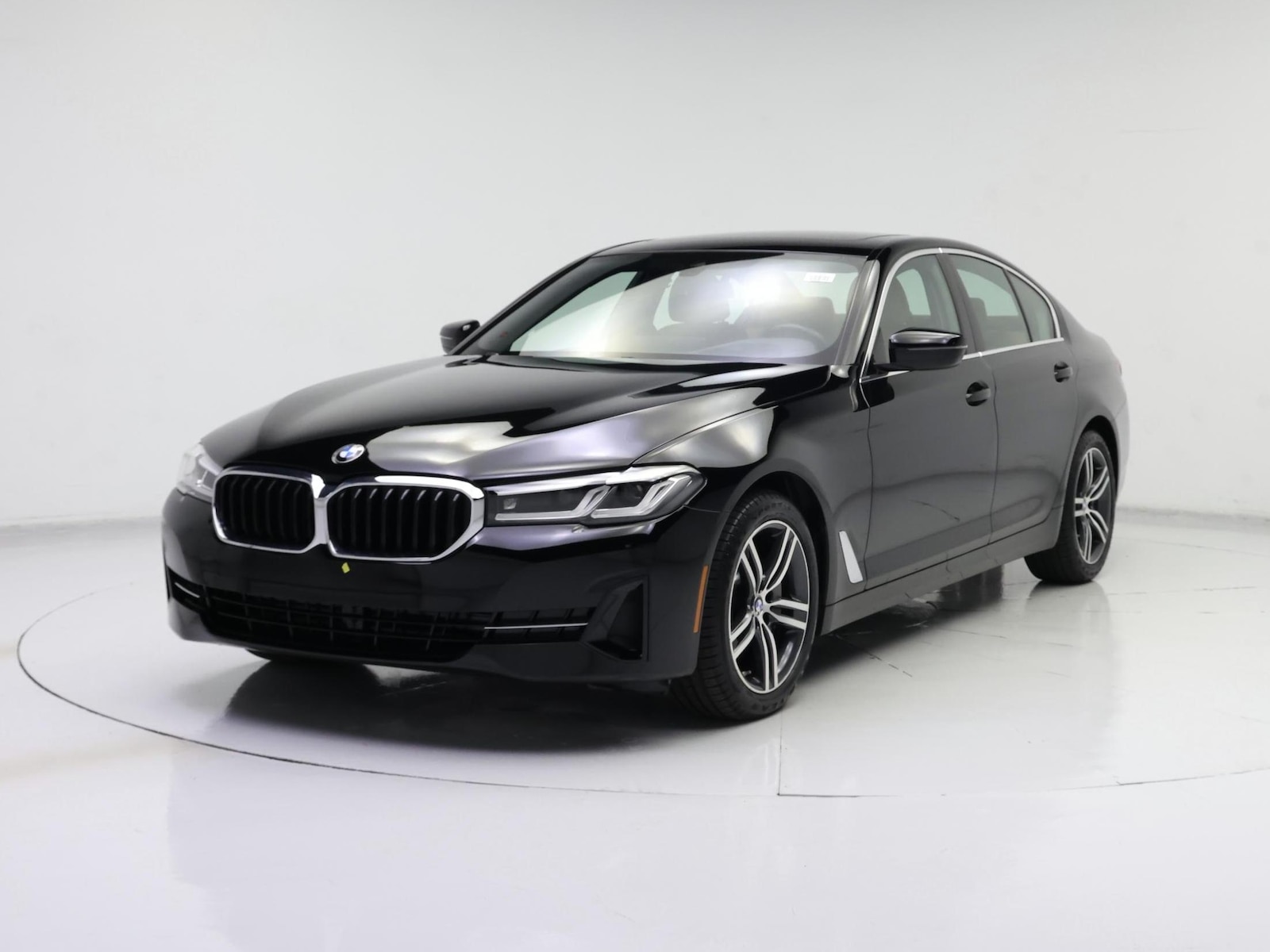 2023 BMW 5 Series 530i - Photo 5