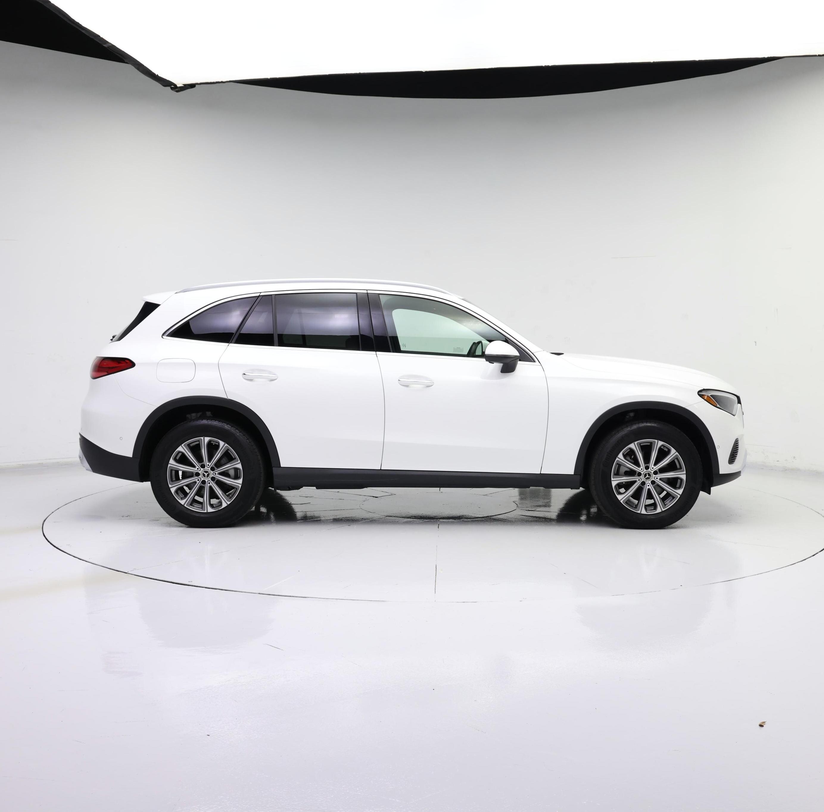 Thumbnail: 2024 Mercedes-Benz GLC - 7