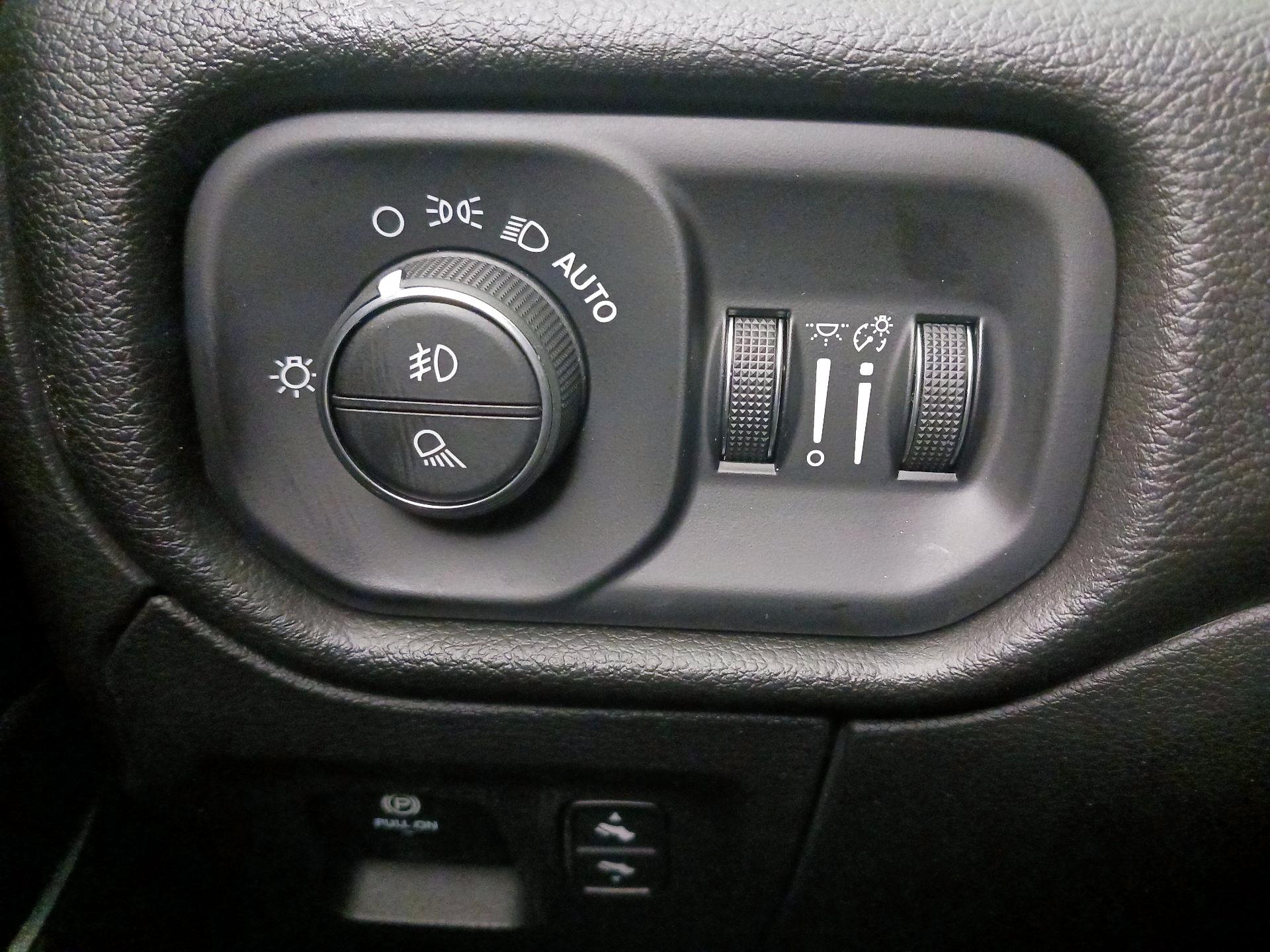 Thumbnail: 2022 RAM 1500 - 13