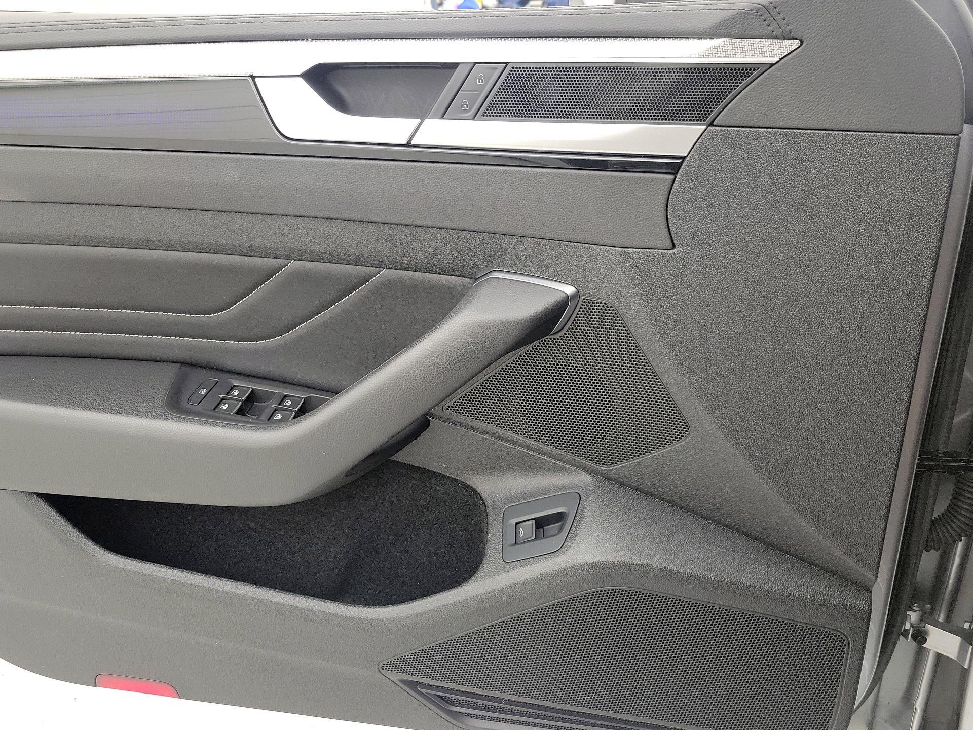 Thumbnail: 2021 Volkswagen Arteon - 12