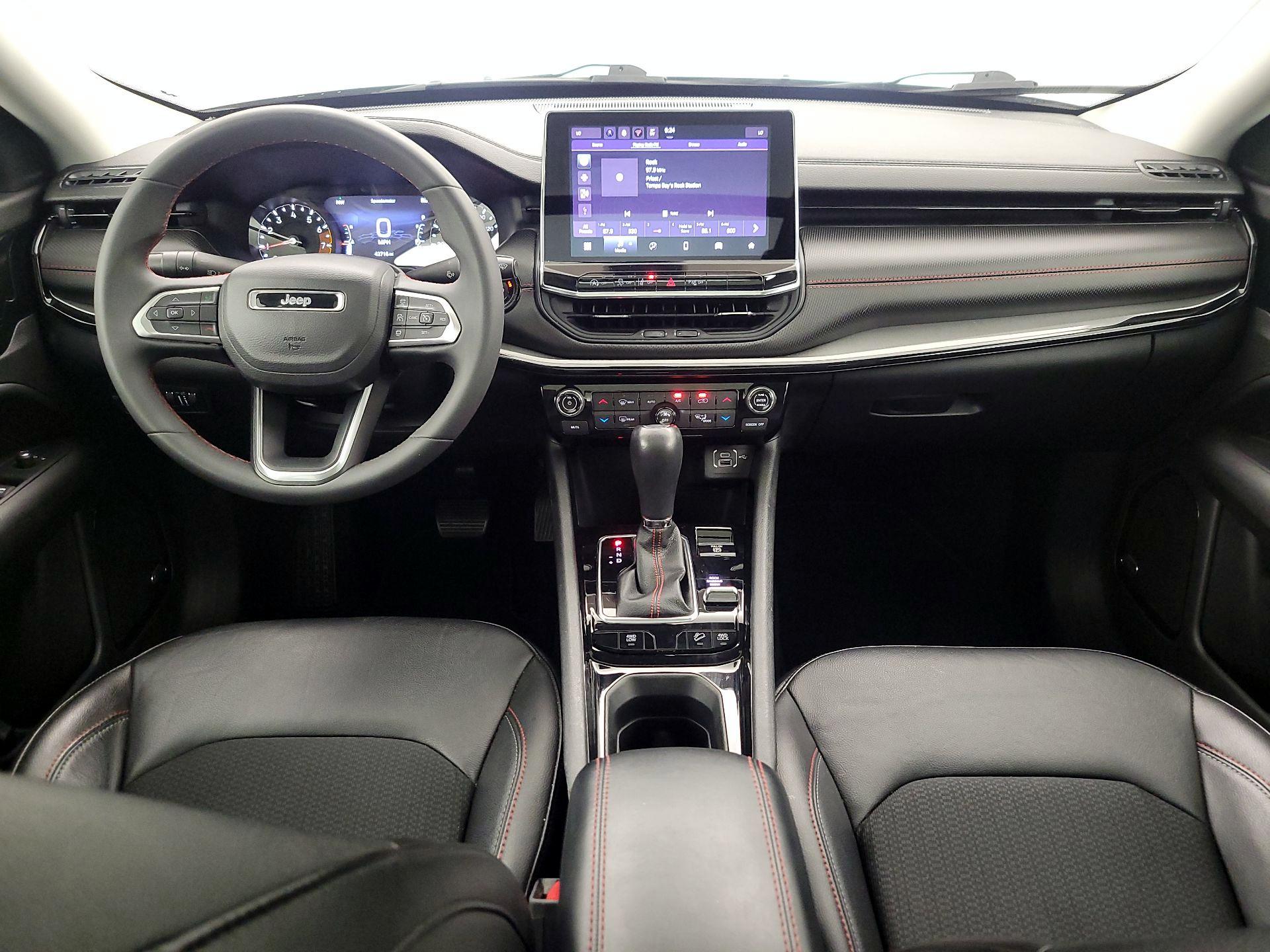 Thumbnail: 2022 Jeep Compass - 9