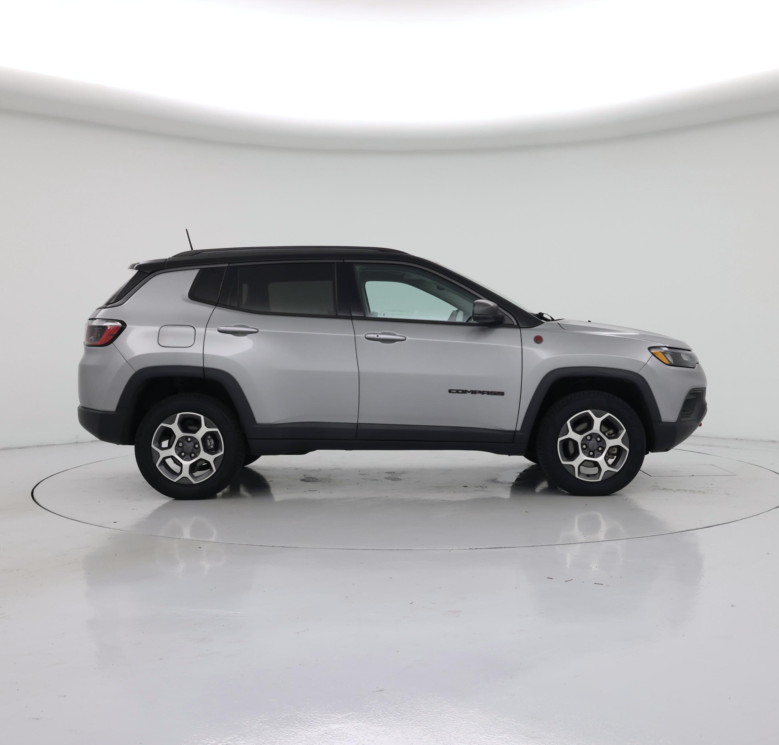 Thumbnail: 2022 Jeep Compass - 7