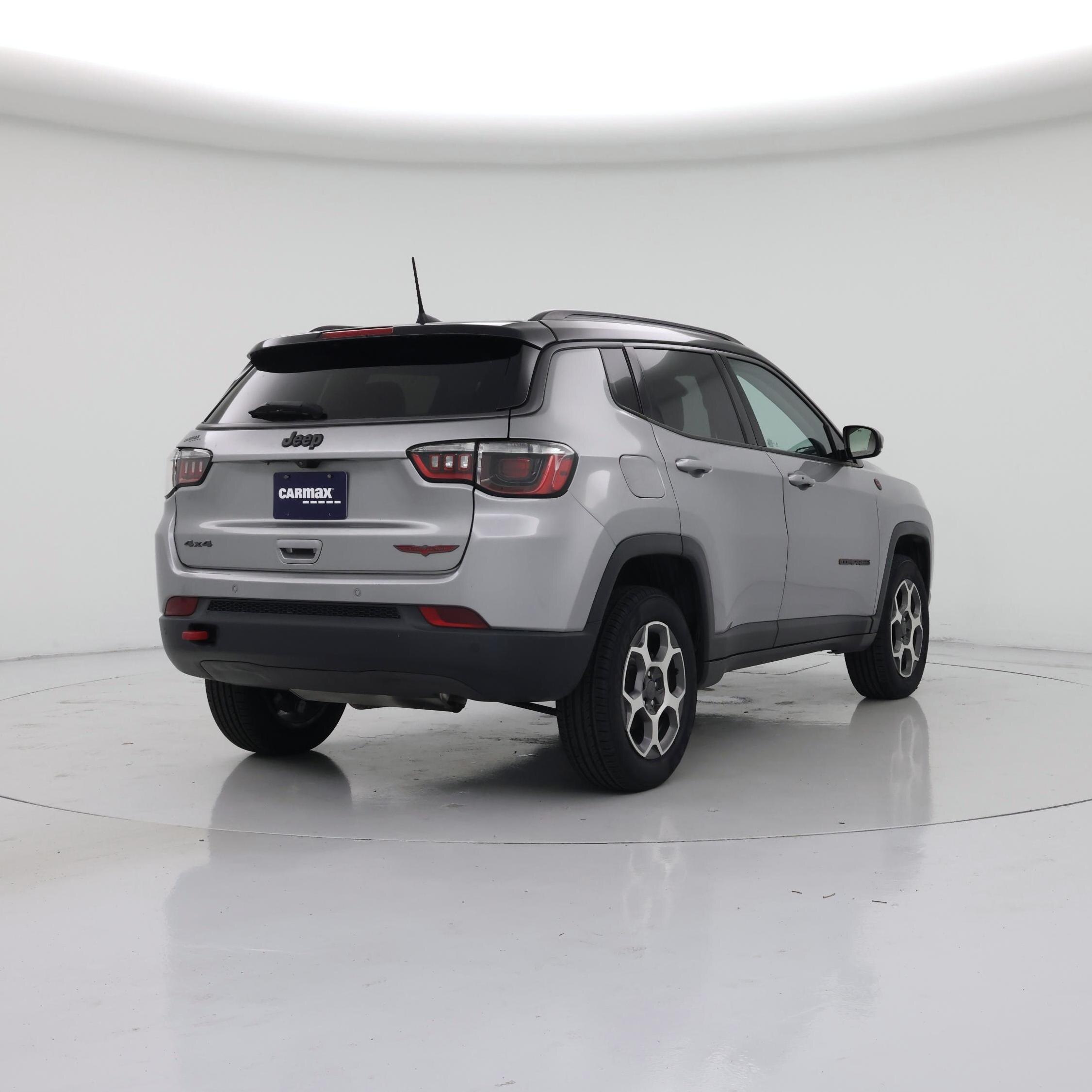 Thumbnail: 2022 Jeep Compass - 8