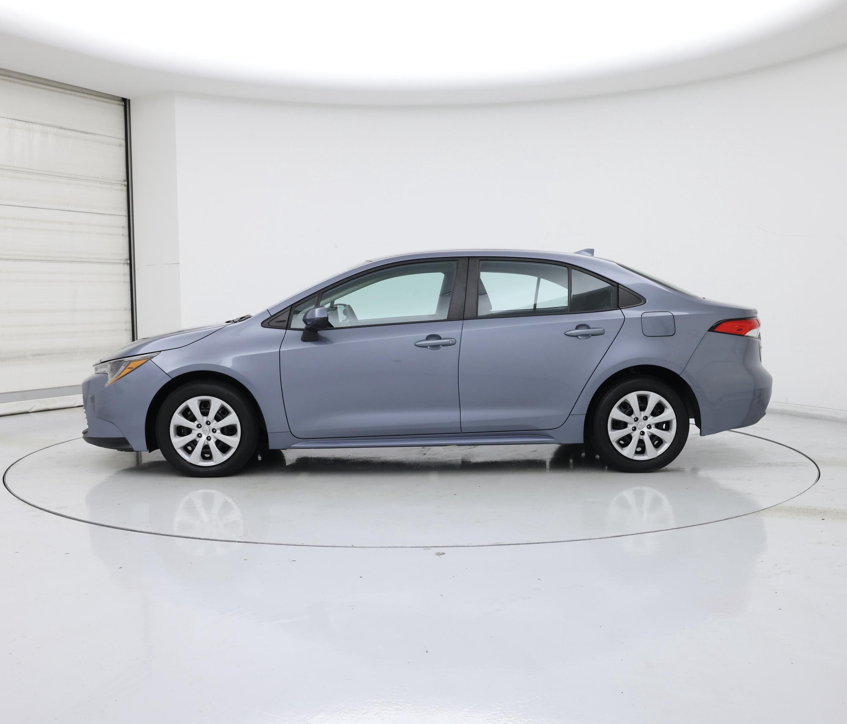 Thumbnail: 2024 Toyota Corolla - 3