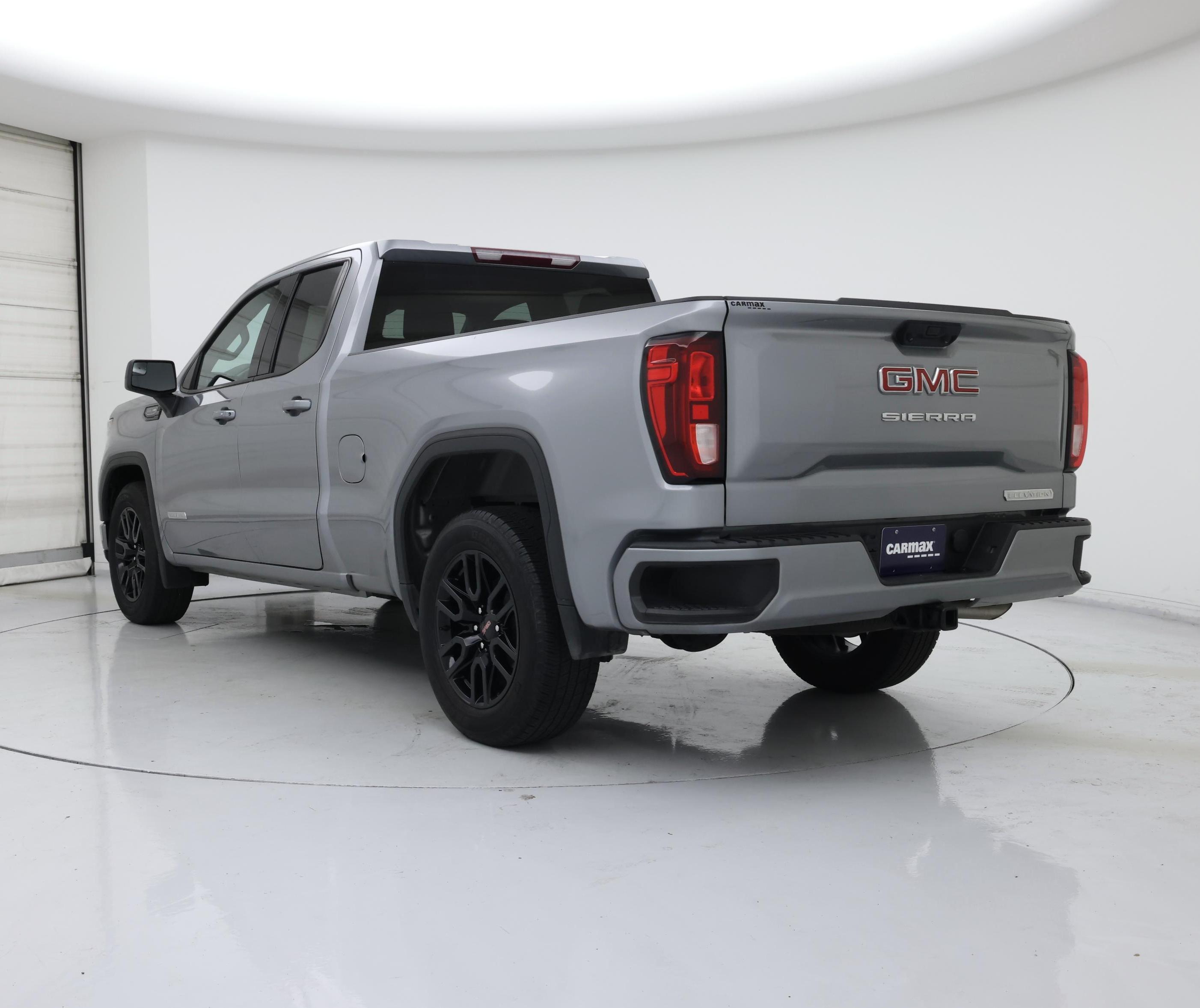 Thumbnail: 2023 GMC Sierra 1500 - 2