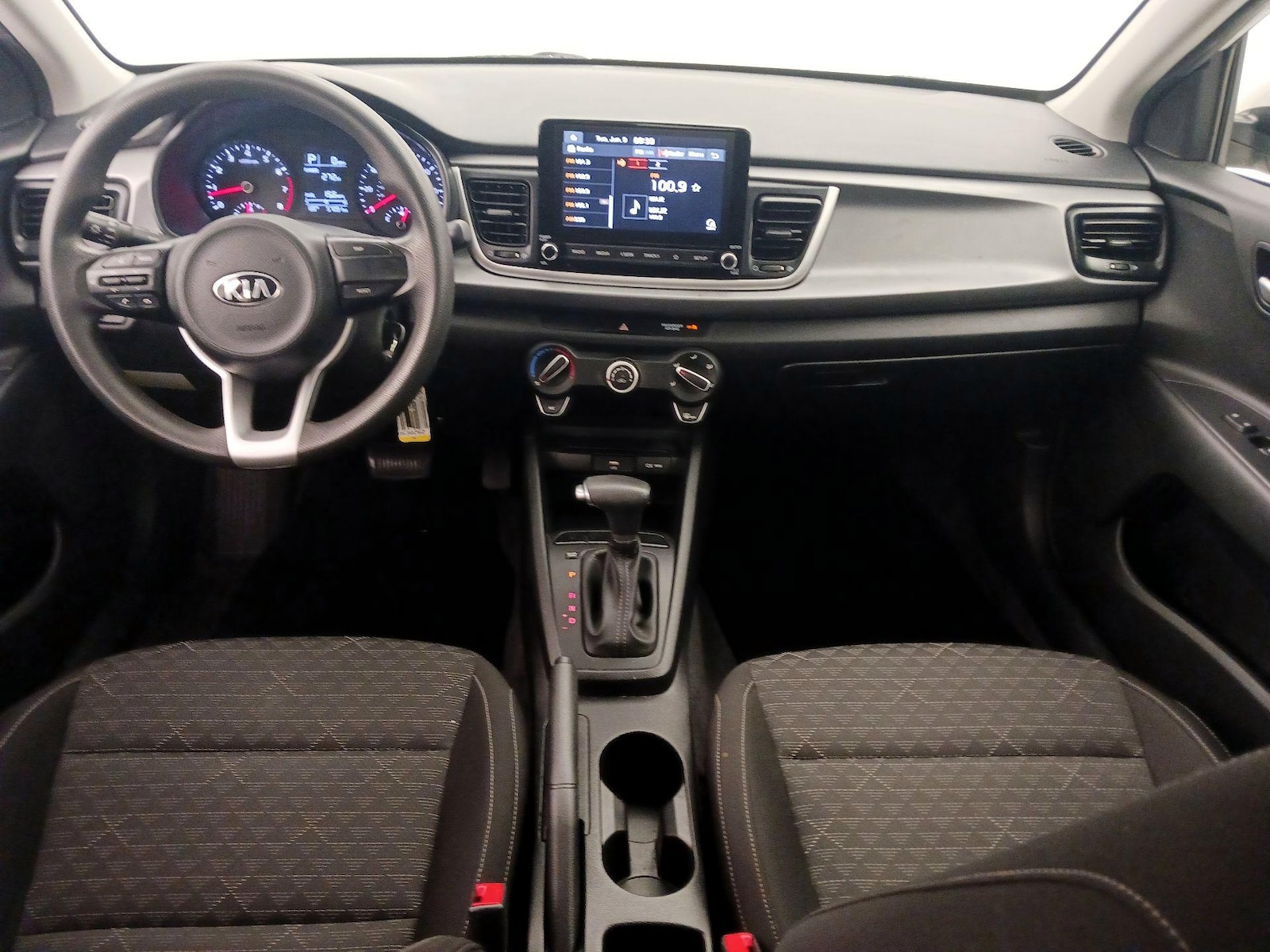 2021 Kia Rio LX - Photo 10