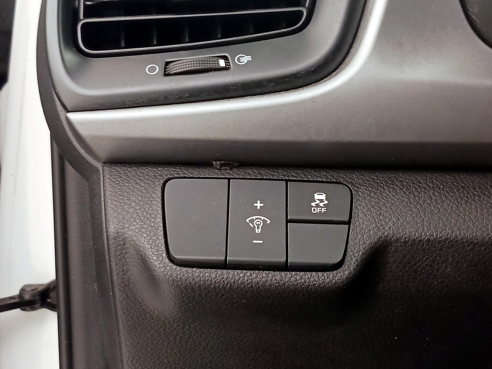 2021 Kia Rio LX - Photo 14