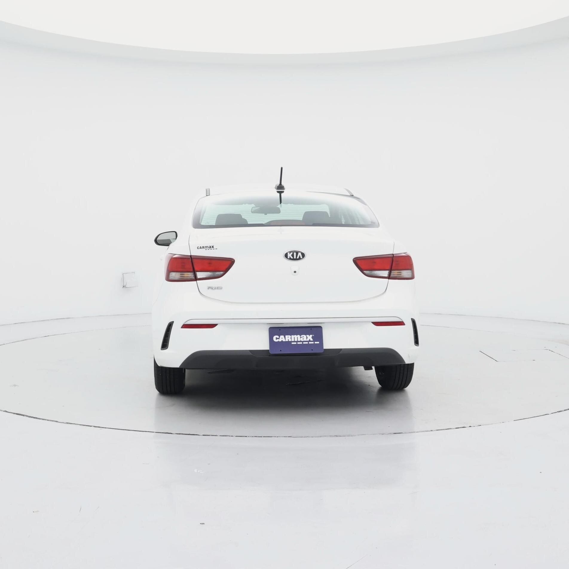 Thumbnail: 2021 Kia Rio - 6