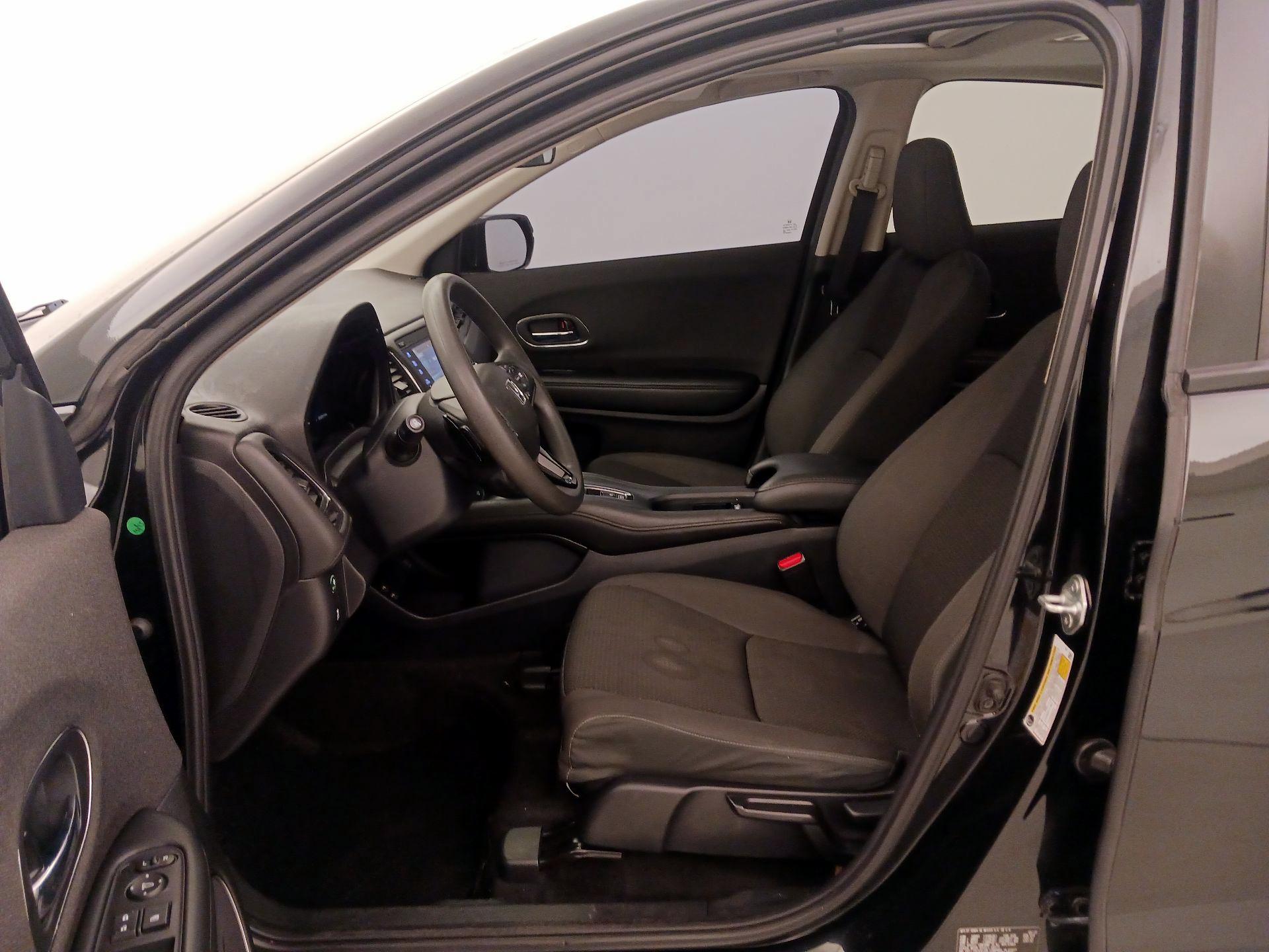 Thumbnail: 2022 Honda HR-V - 11