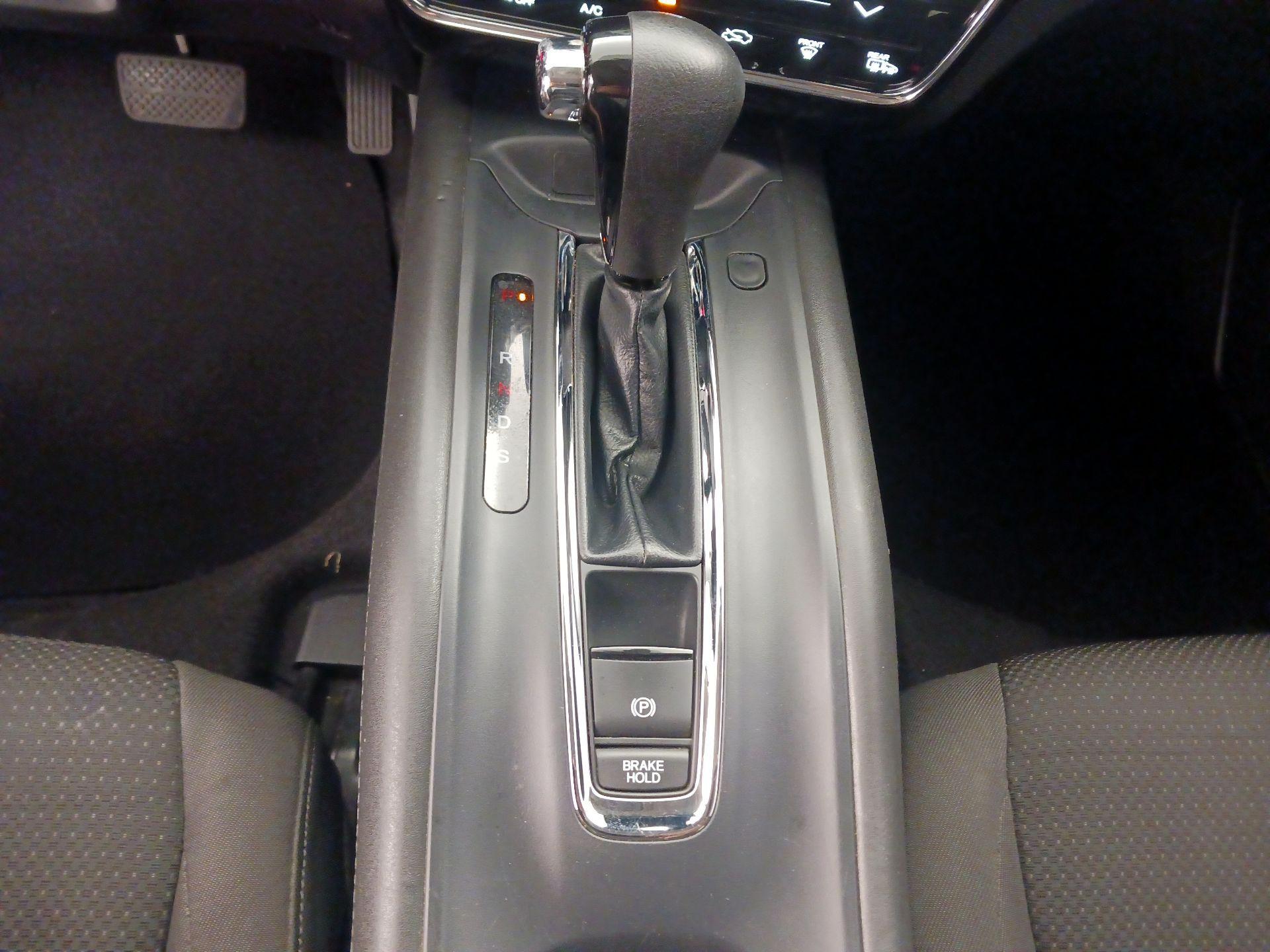 Thumbnail: 2022 Honda HR-V - 17