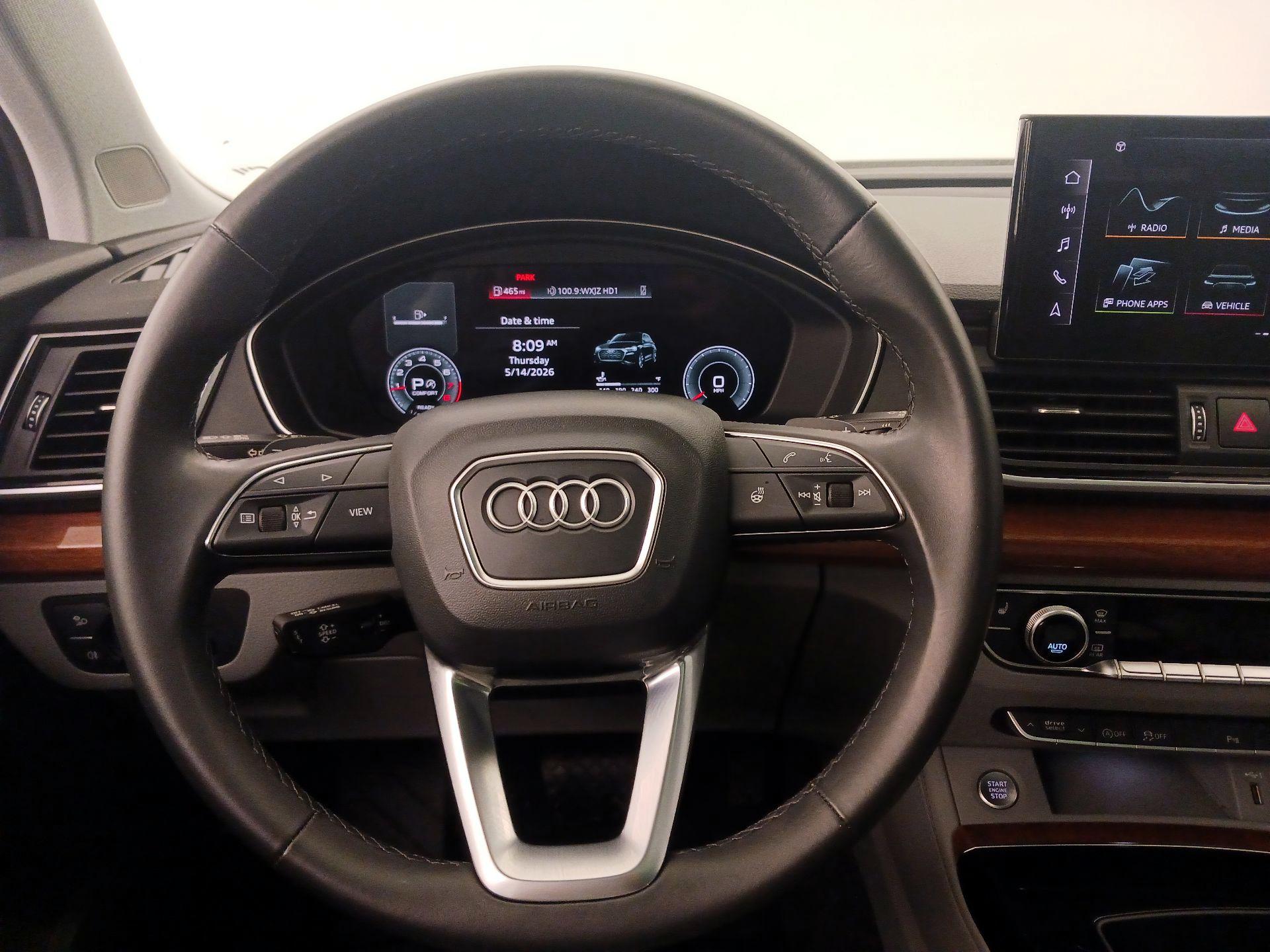 Thumbnail: 2023 Audi Q5 - 10