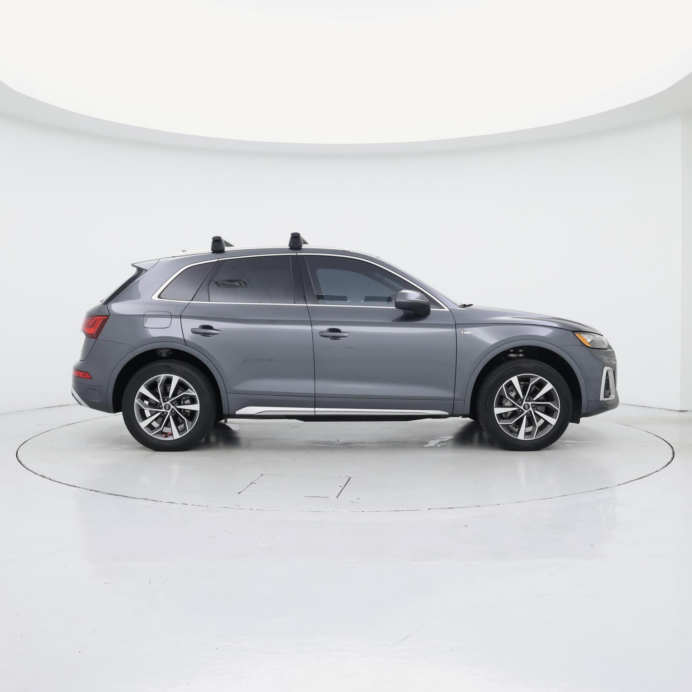 Thumbnail: 2023 Audi Q5 - 7