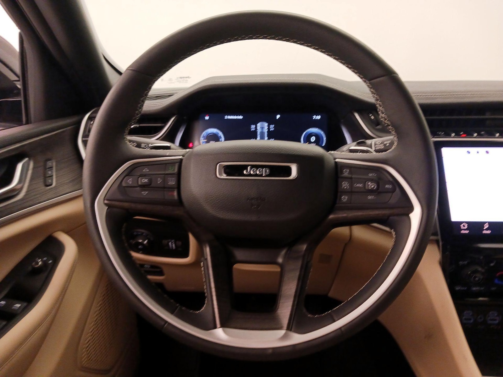 2023 Jeep Grand Cherokee Limited - Photo 11