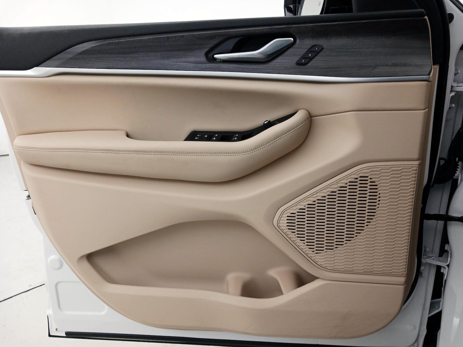 2023 Jeep Grand Cherokee Limited - Photo 13