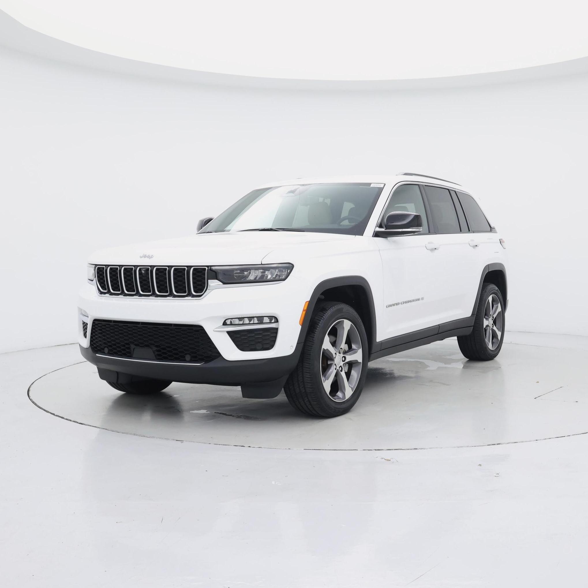 Thumbnail: 2023 Jeep Grand Cherokee - 4