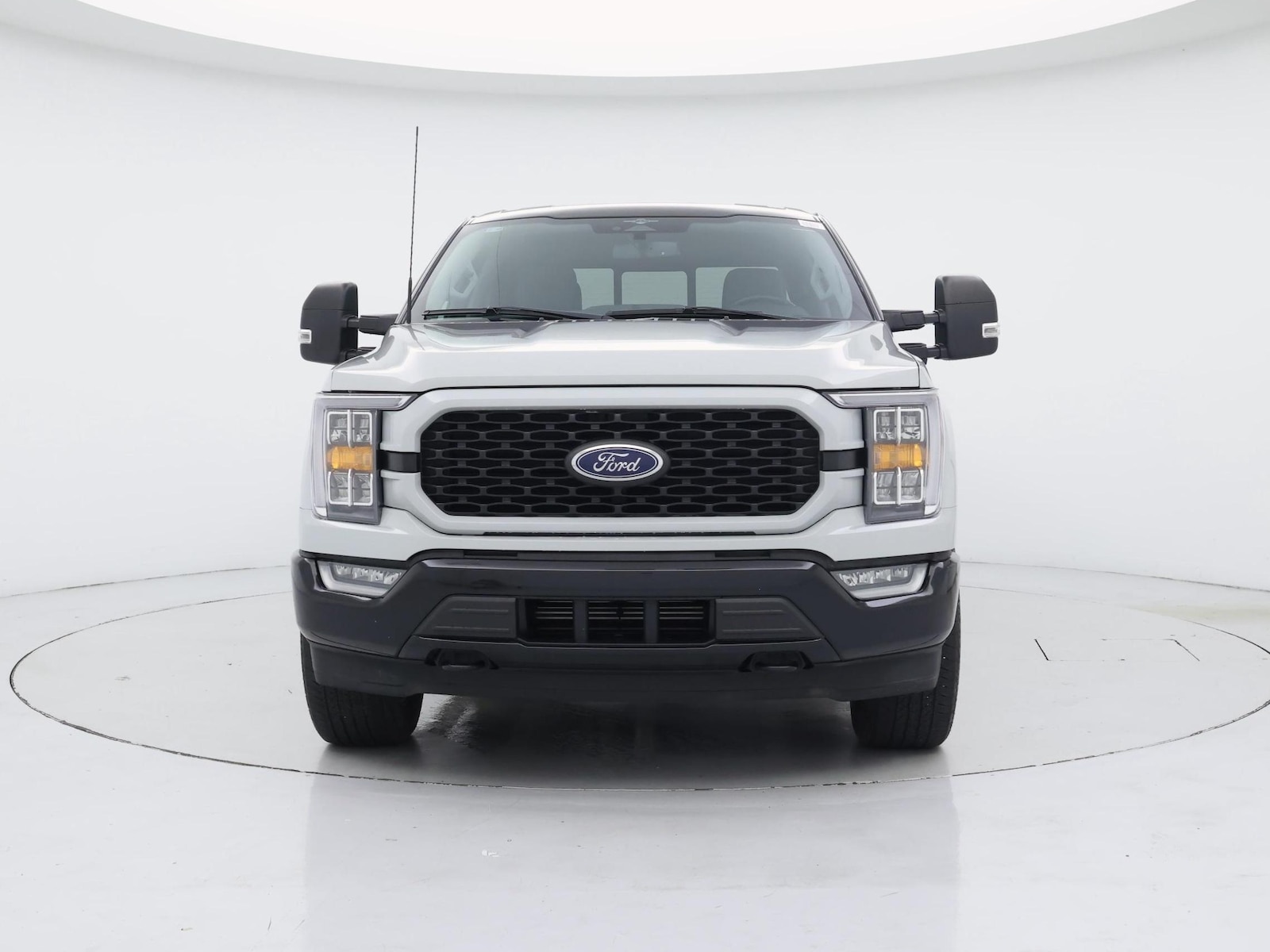 2023 Ford F-150 XLT - Photo 6