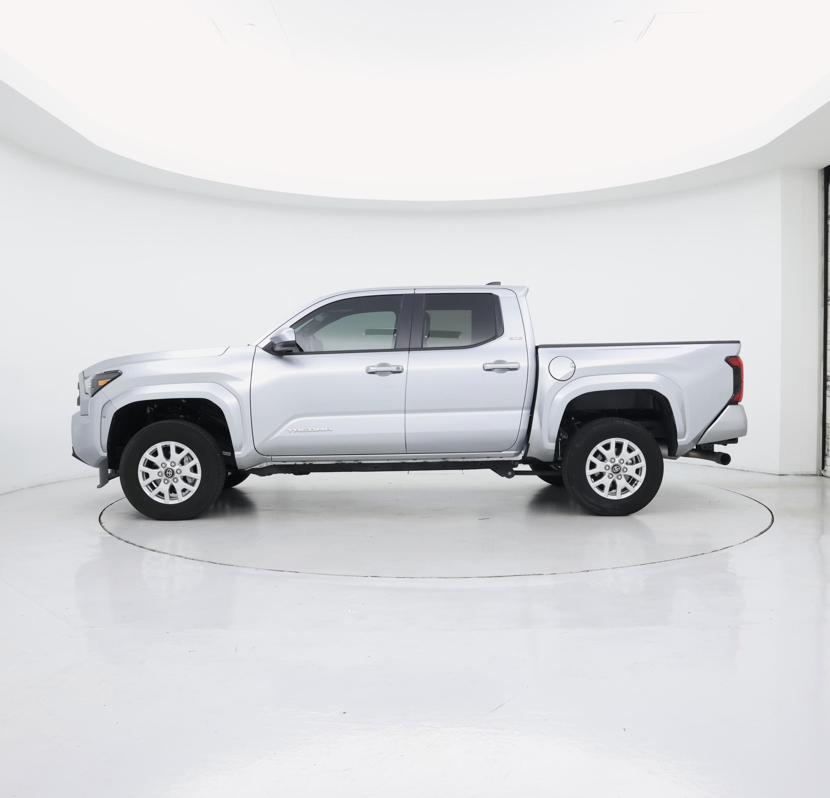 Thumbnail: 2025 Toyota Tacoma - 3
