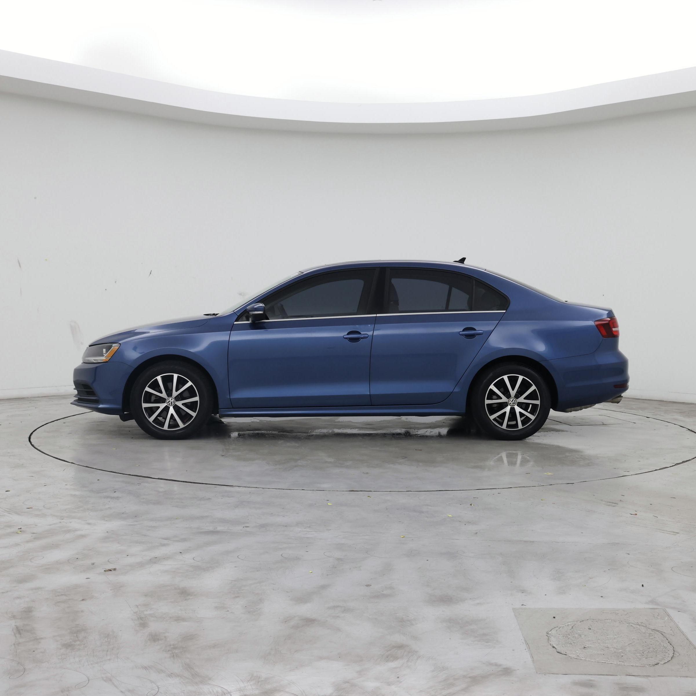 Thumbnail: 2017 Volkswagen Jetta - 3