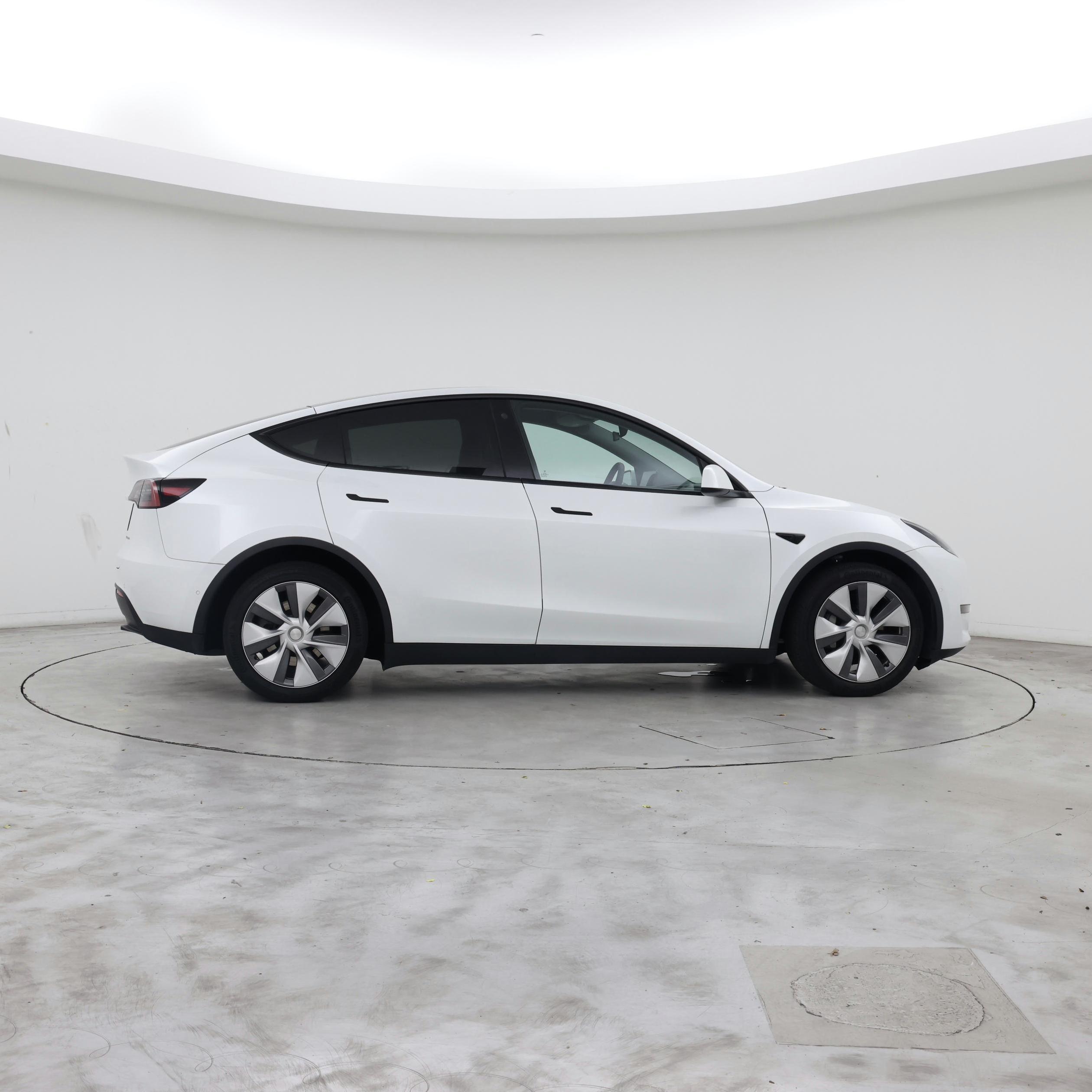 Thumbnail: 2022 Tesla Model Y - 7