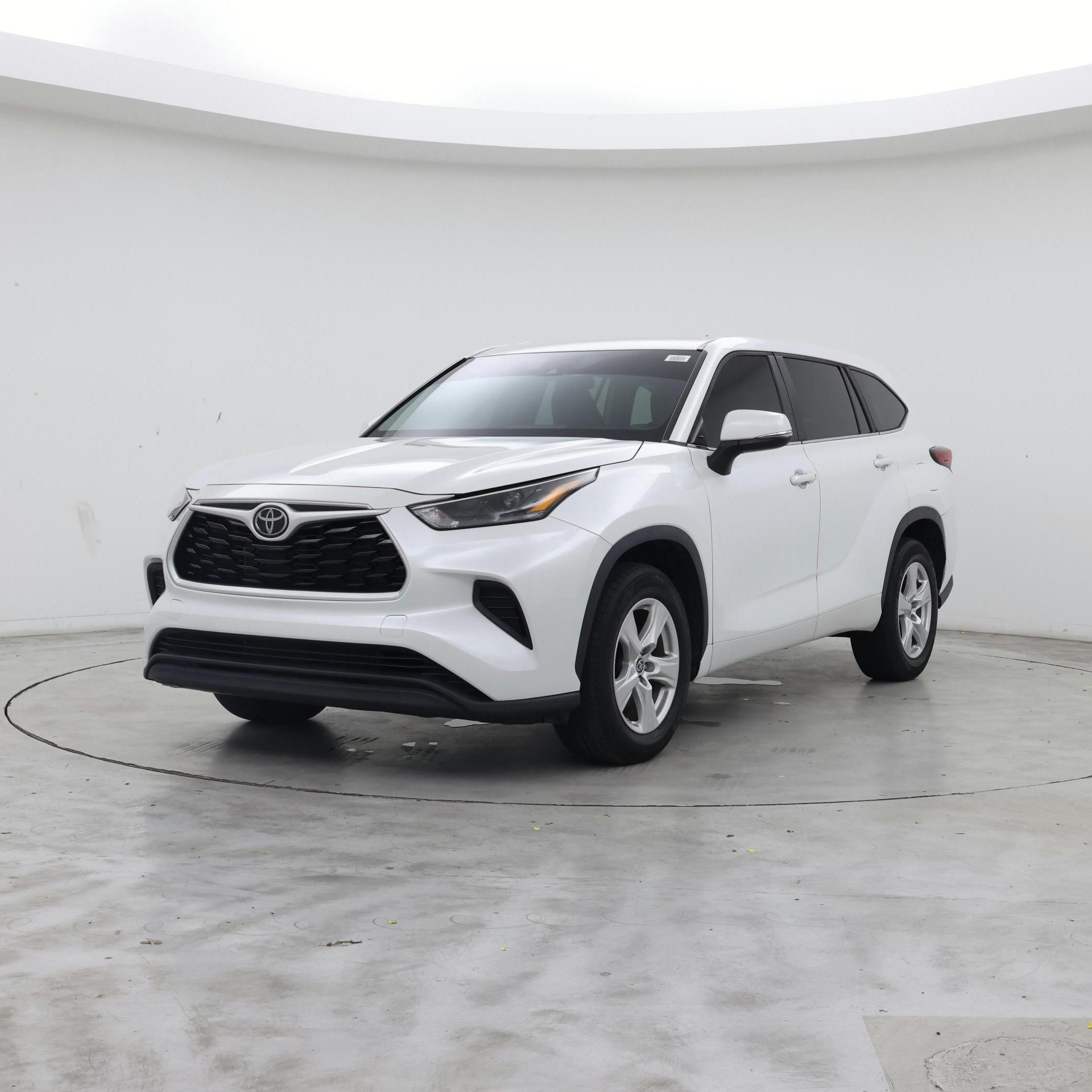 Thumbnail: 2023 Toyota Highlander - 4