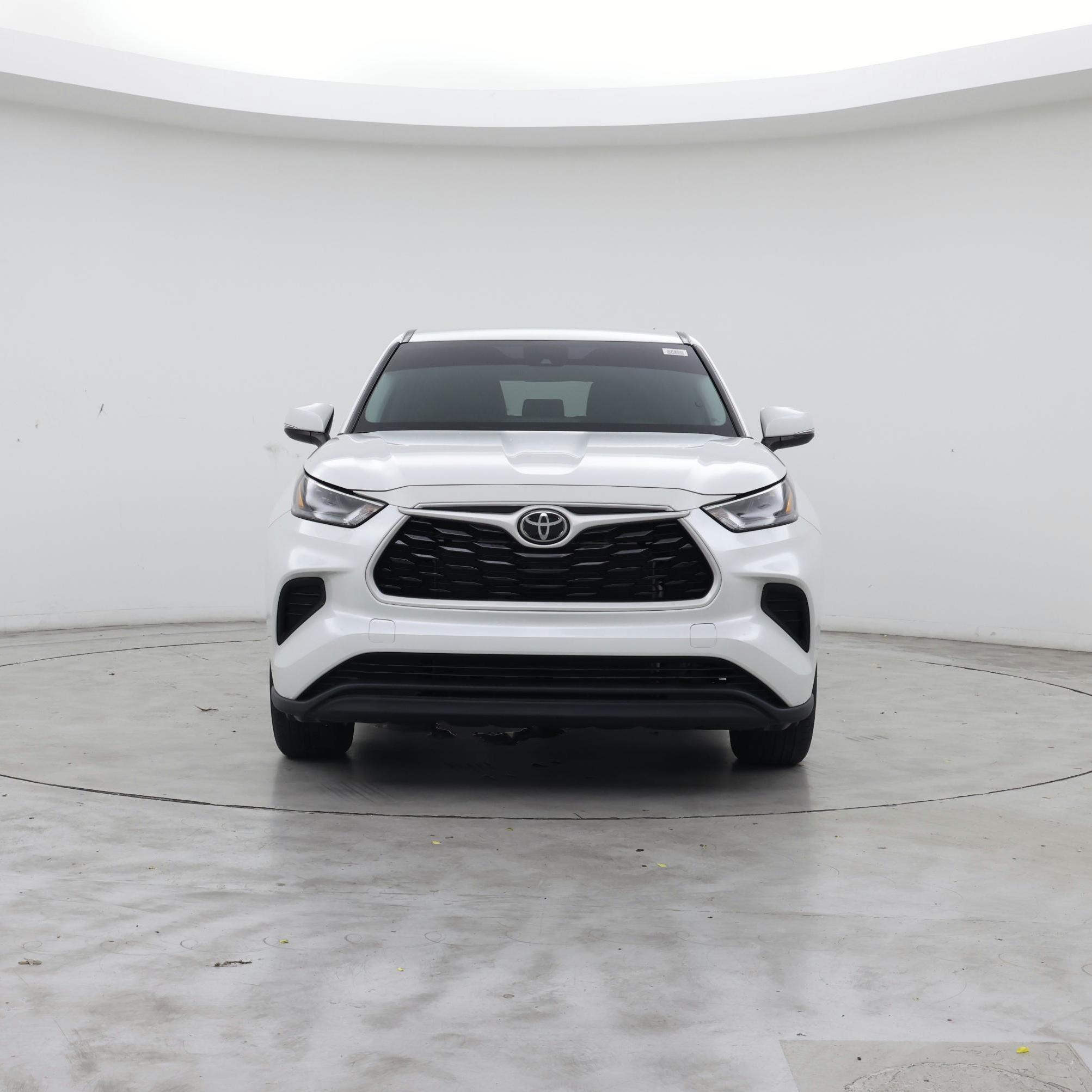 Thumbnail: 2023 Toyota Highlander - 5