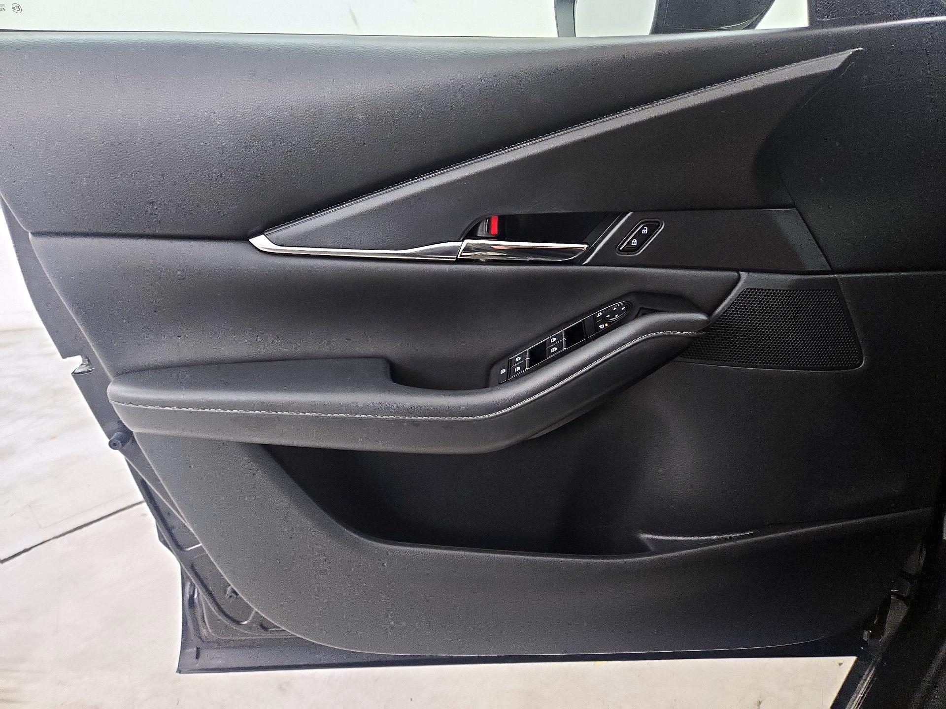 Thumbnail: 2023 Mazda CX-30 - 12